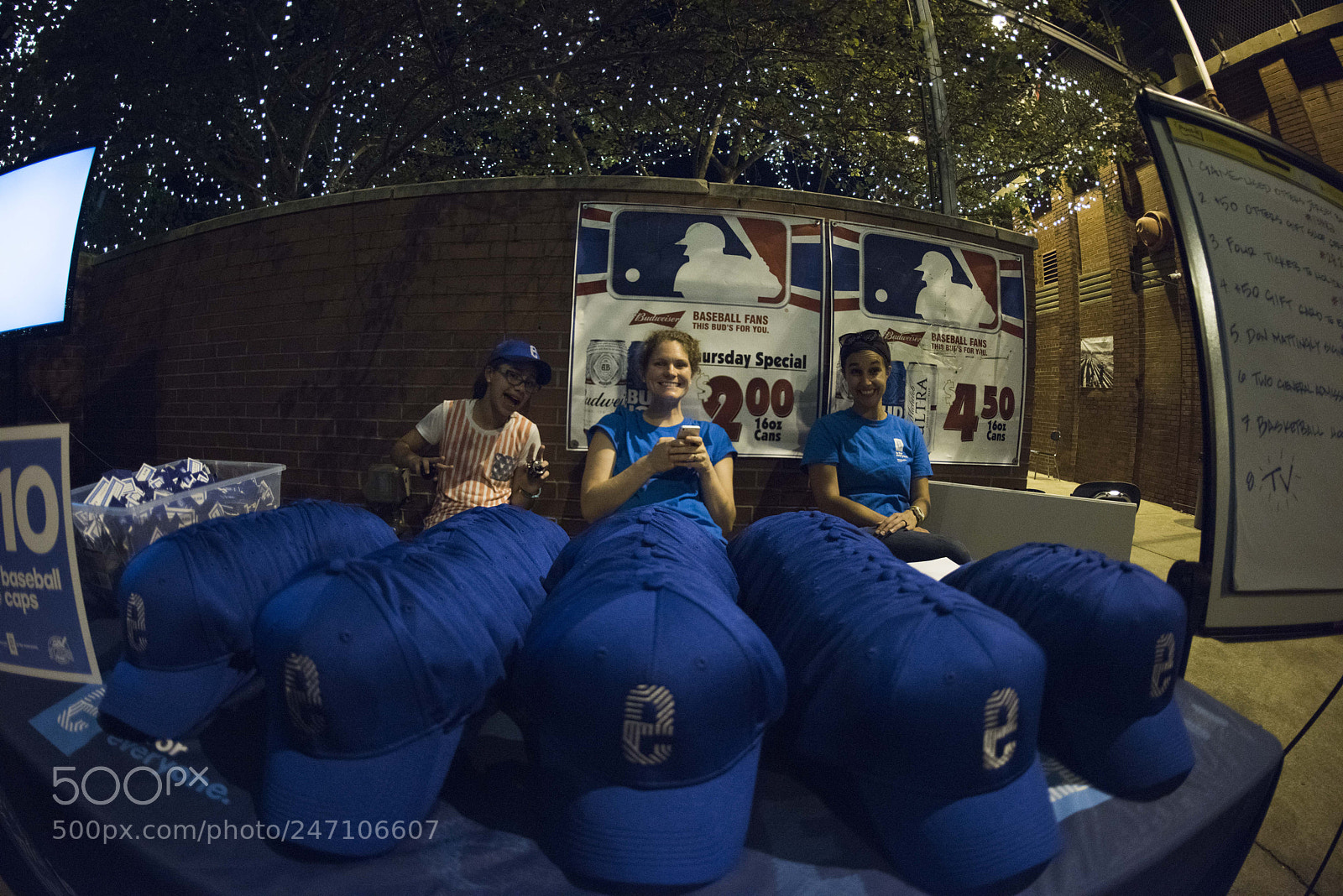 Nikon D810 sample photo. E night at the photography
