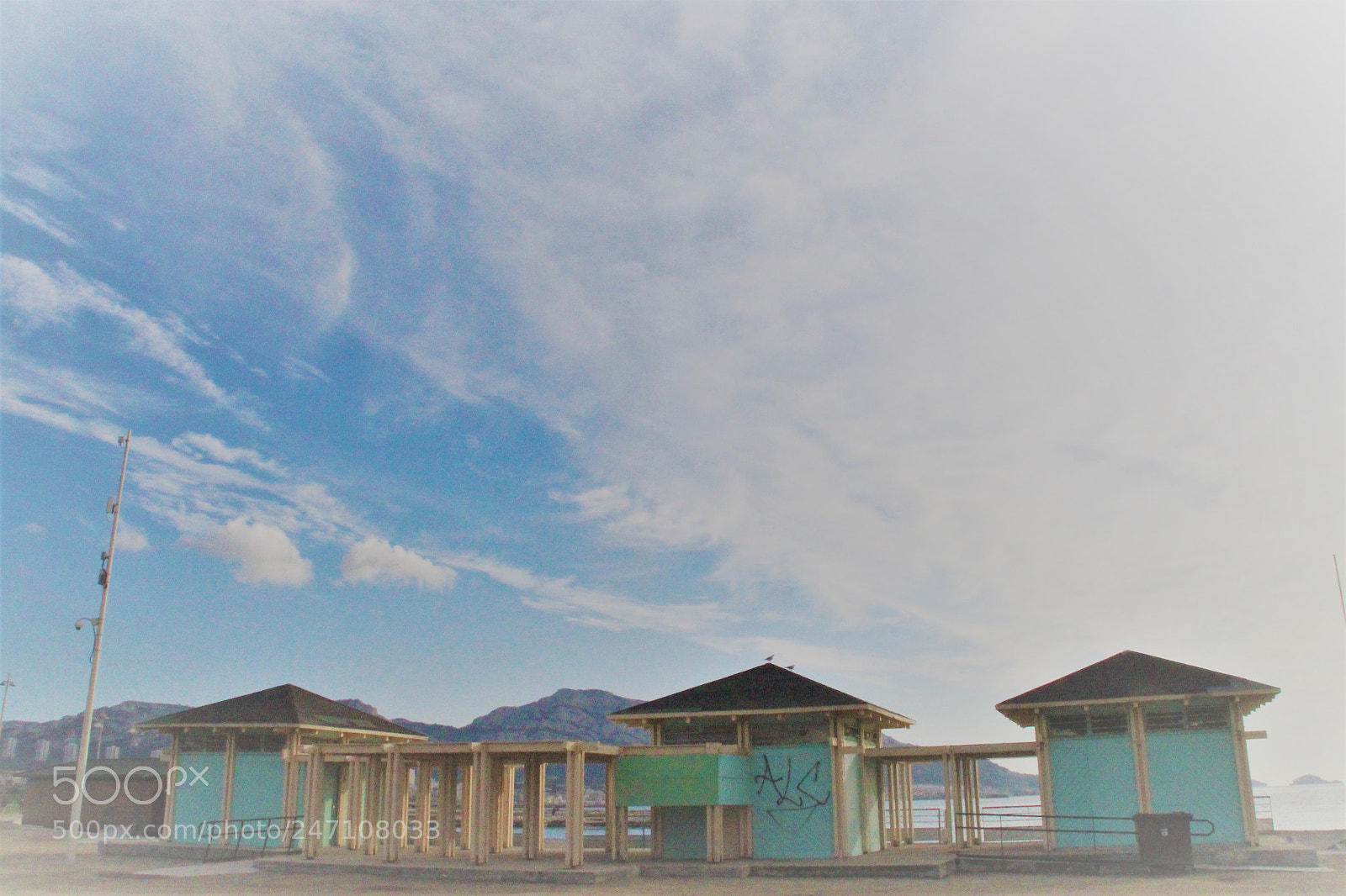 Canon EOS 700D (EOS Rebel T5i / EOS Kiss X7i) sample photo. Color me... before the photography