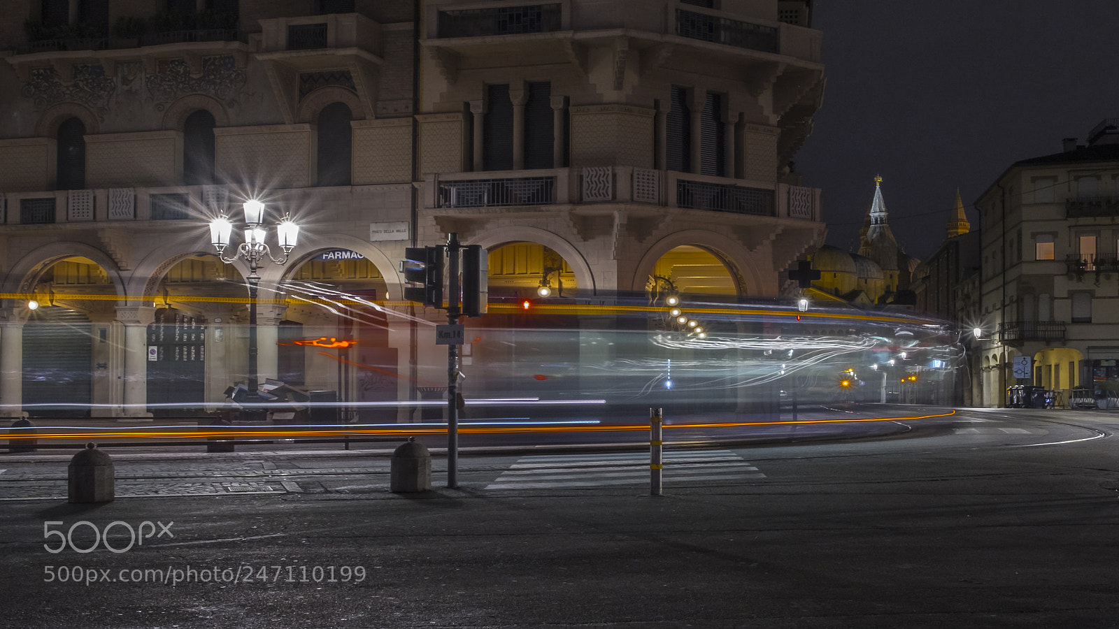 Fujifilm X-E2 sample photo. Padova tram photography