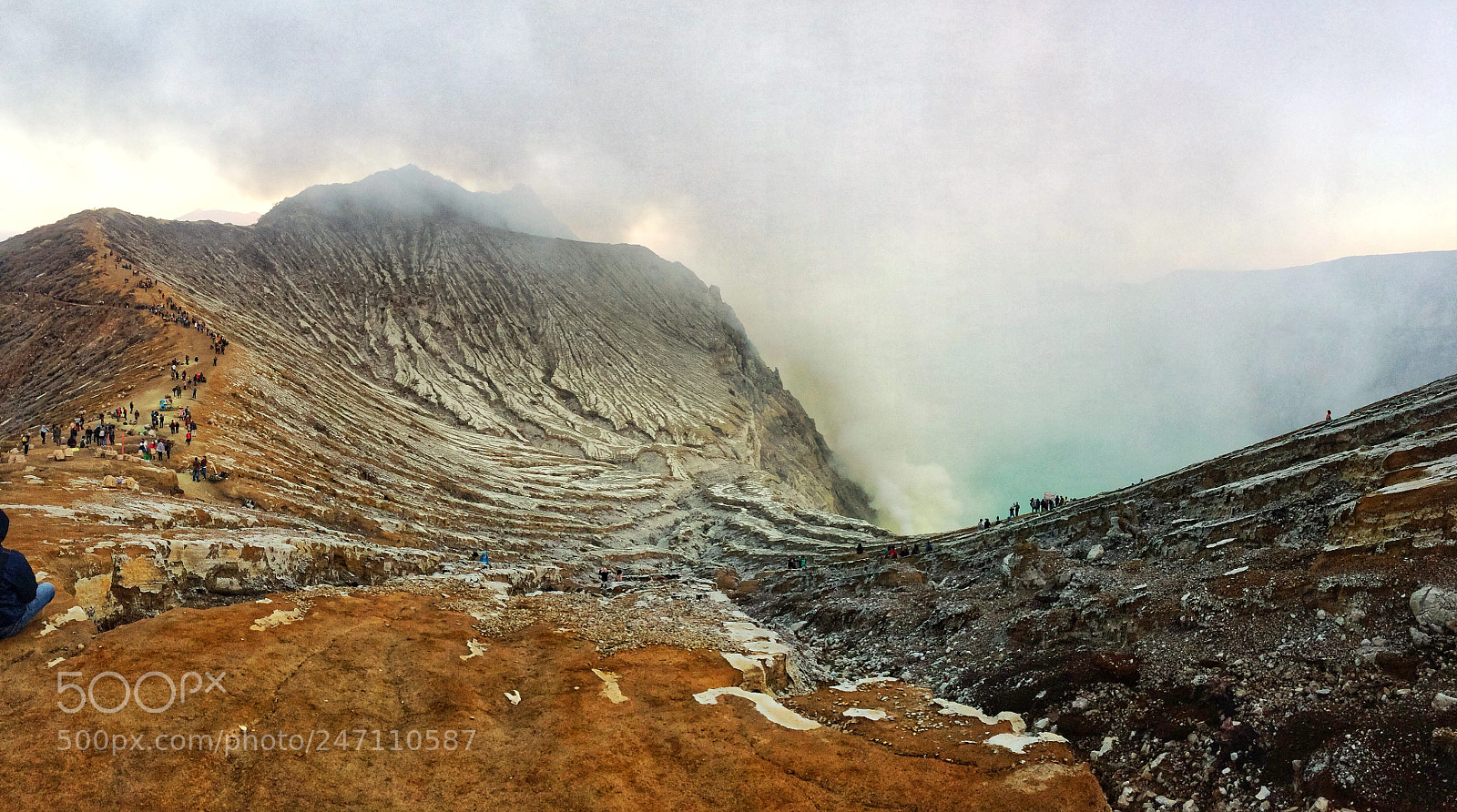 Apple iPhone 5s sample photo. Ijen crater photography
