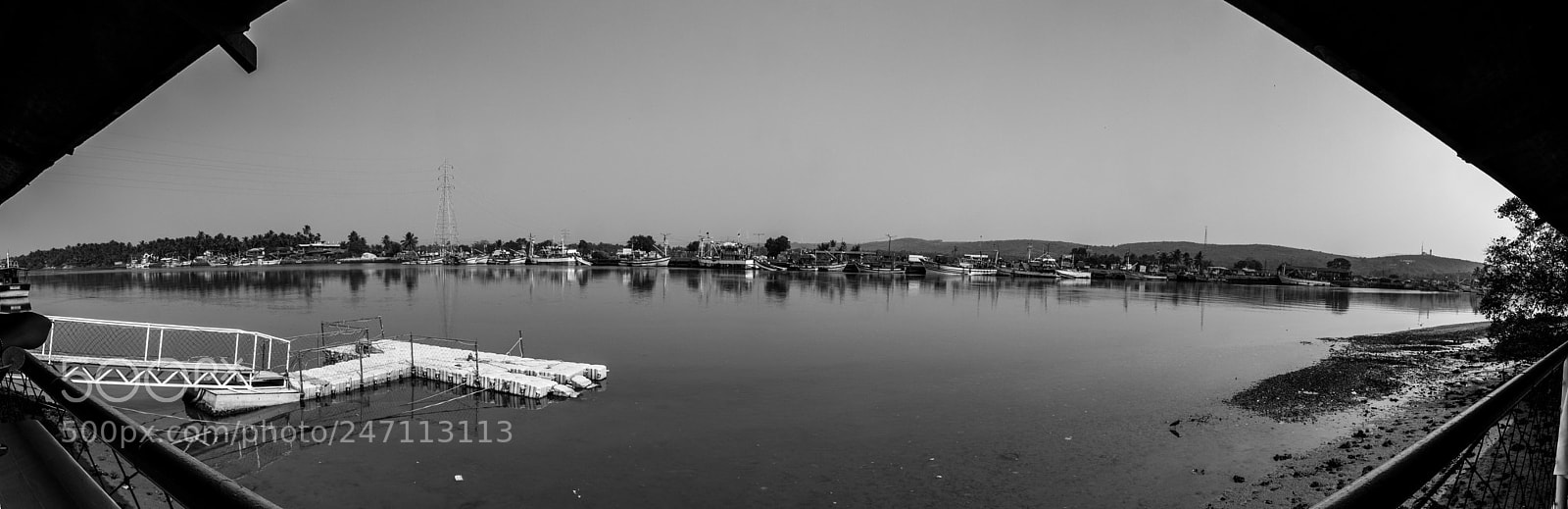 Canon EOS 600D (Rebel EOS T3i / EOS Kiss X5) sample photo. Lunch by the river photography