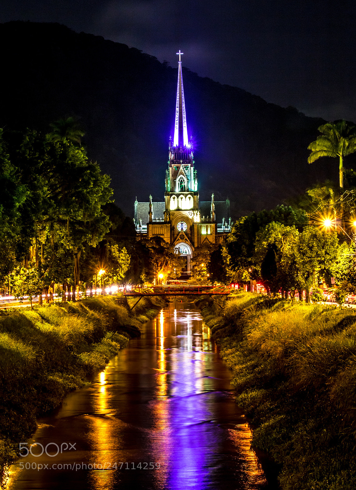 Canon EOS 700D (EOS Rebel T5i / EOS Kiss X7i) sample photo. Cathedral of petropolis photography