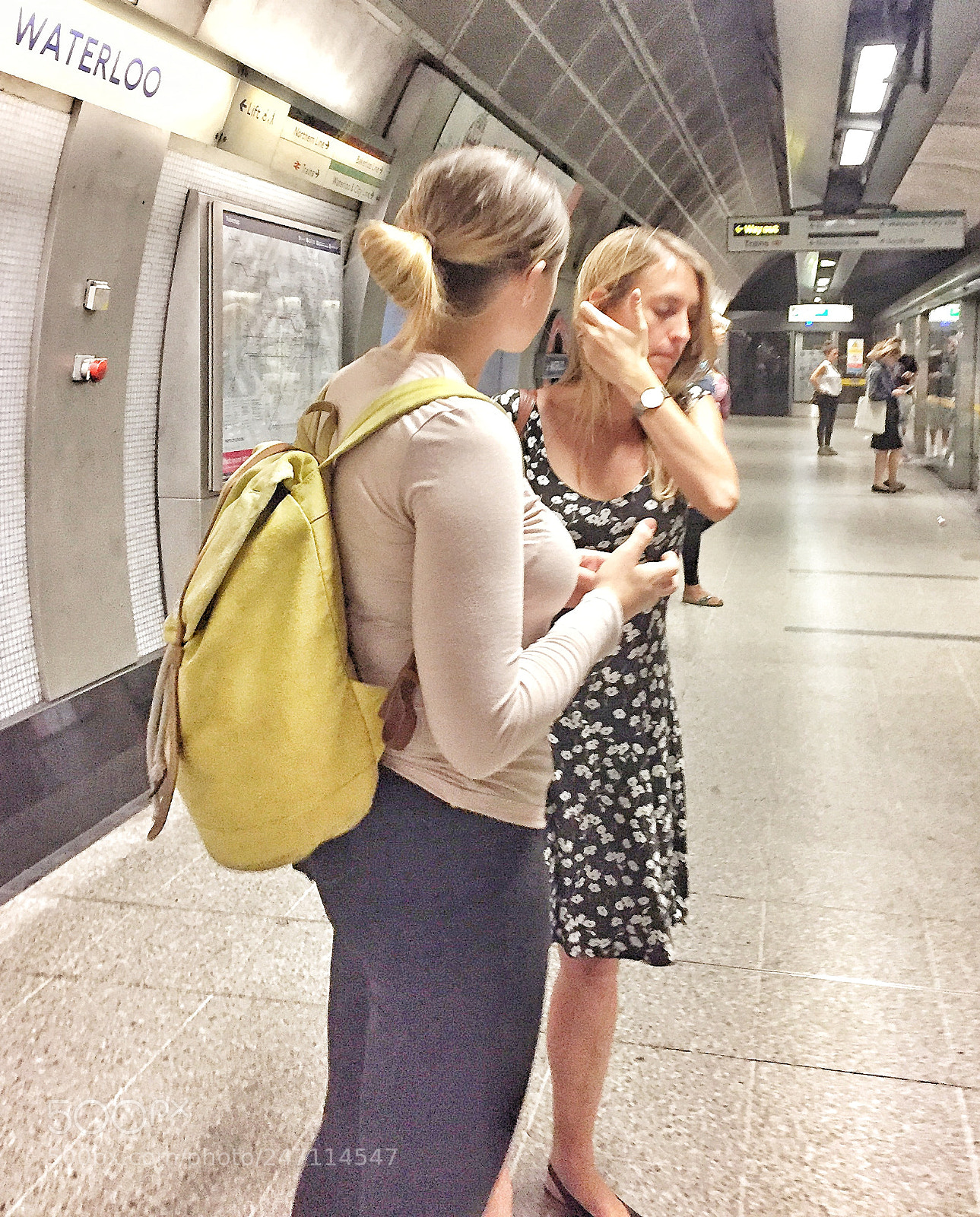 Apple iPhone 6 sample photo. At the waterloo station photography