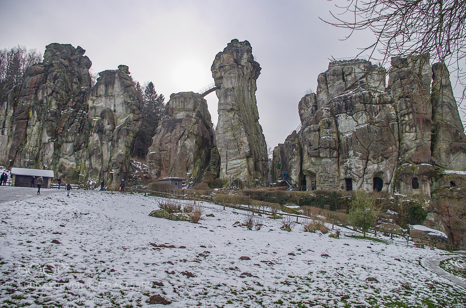 Pentax K-30 sample photo. Externen stone photography