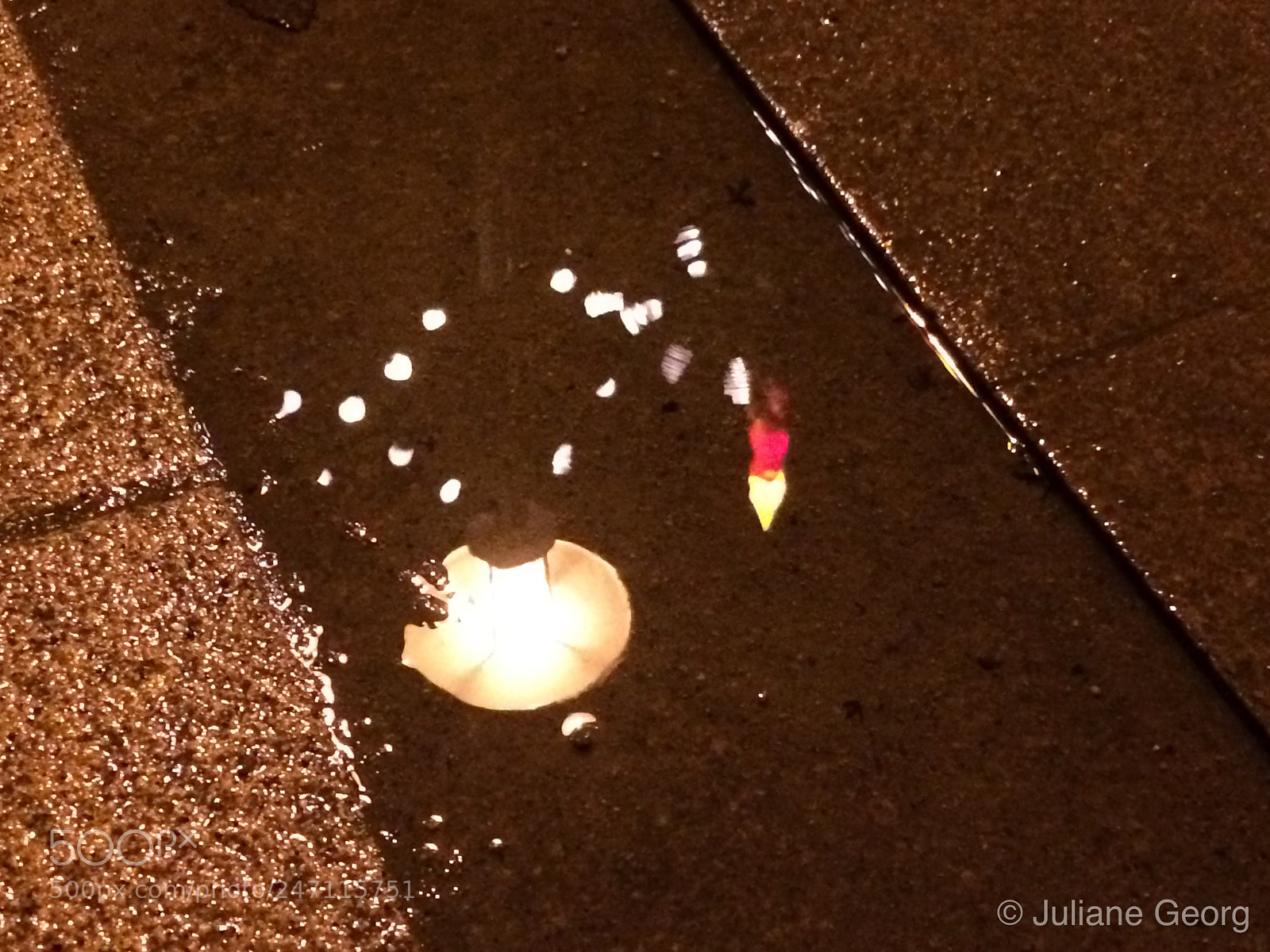 Apple iPhone 5s sample photo. Reflection photography