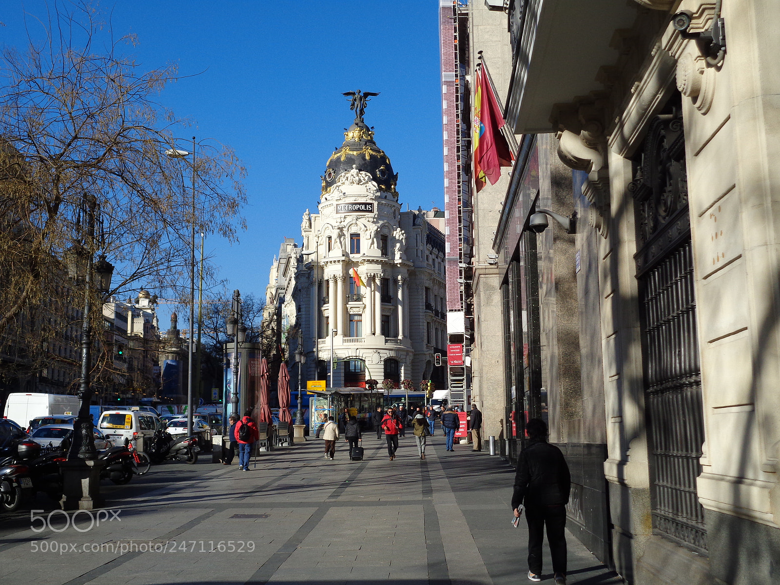 Sony Cyber-shot DSC-W830 sample photo. Subiendo a gran via photography