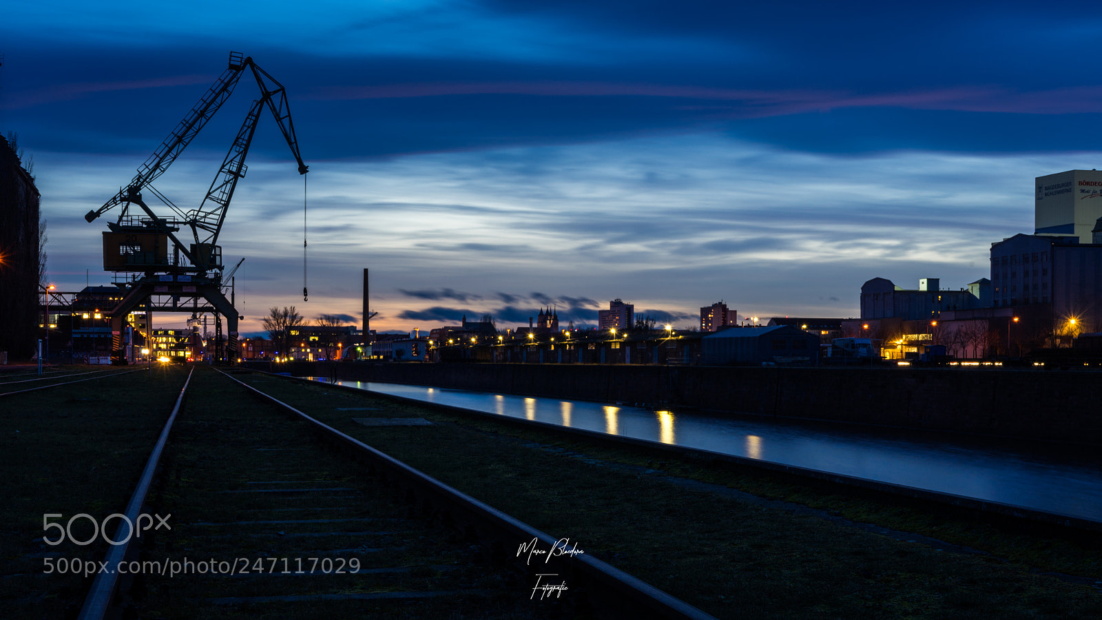 Sony a7 II sample photo. Magdeburg wissenschaftshafen photography