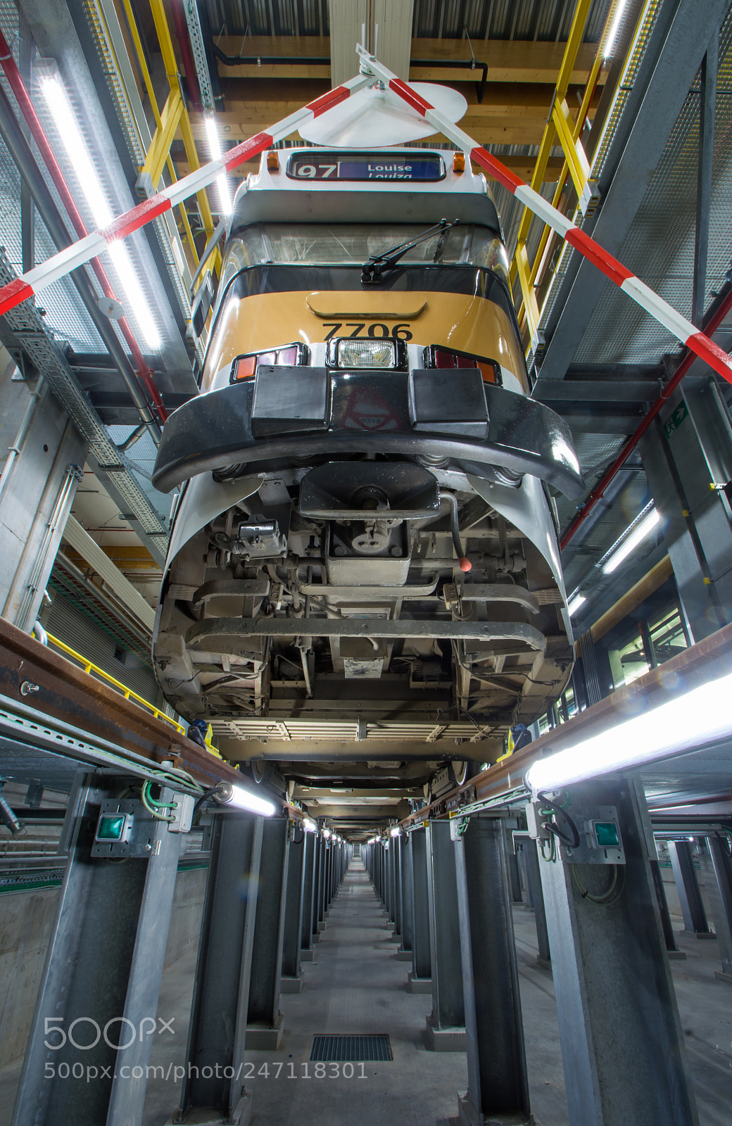 Nikon D5200 sample photo. Under a pcc. photography