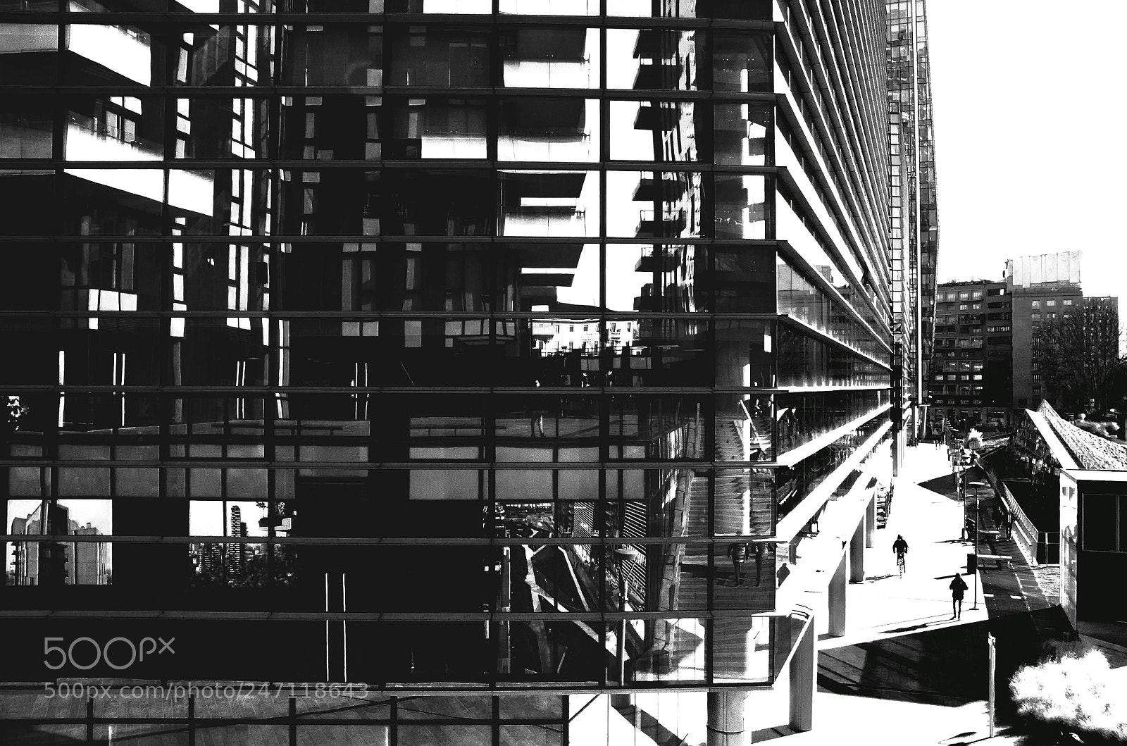 Nikon D5100 sample photo. Citylife.. photography