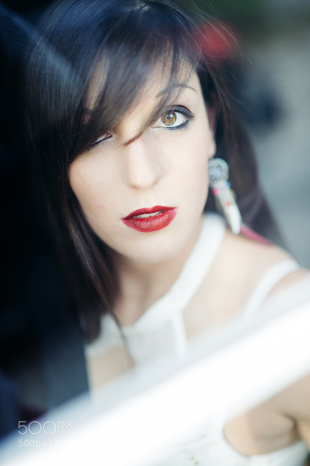 Nikon D4 sample photo. Through the glass elodie photography