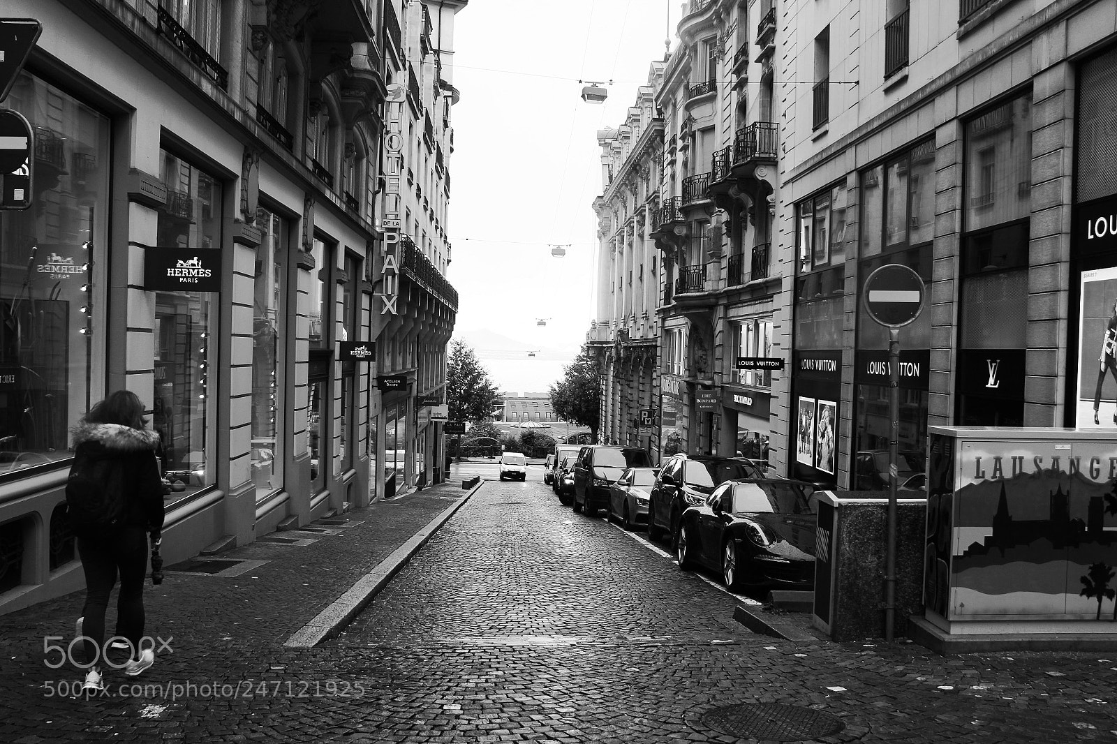 Canon EOS 60D sample photo. Abandonedstreet photography