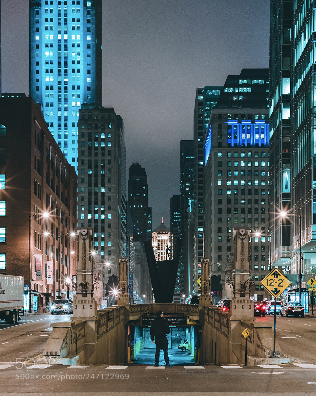 Sony a7R III sample photo. Little man big city photography