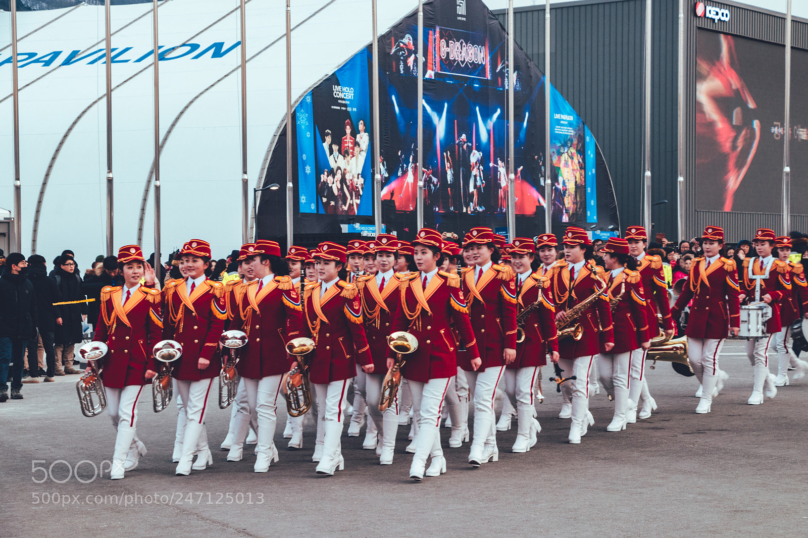 Canon EOS 80D sample photo. North korean performance group photography