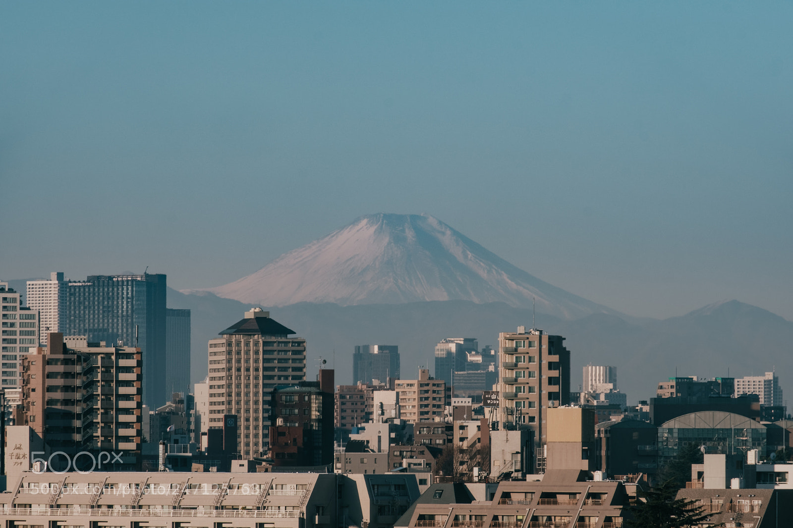 Fujifilm X-T2 sample photo. Tokyo cityscape and mountain photography