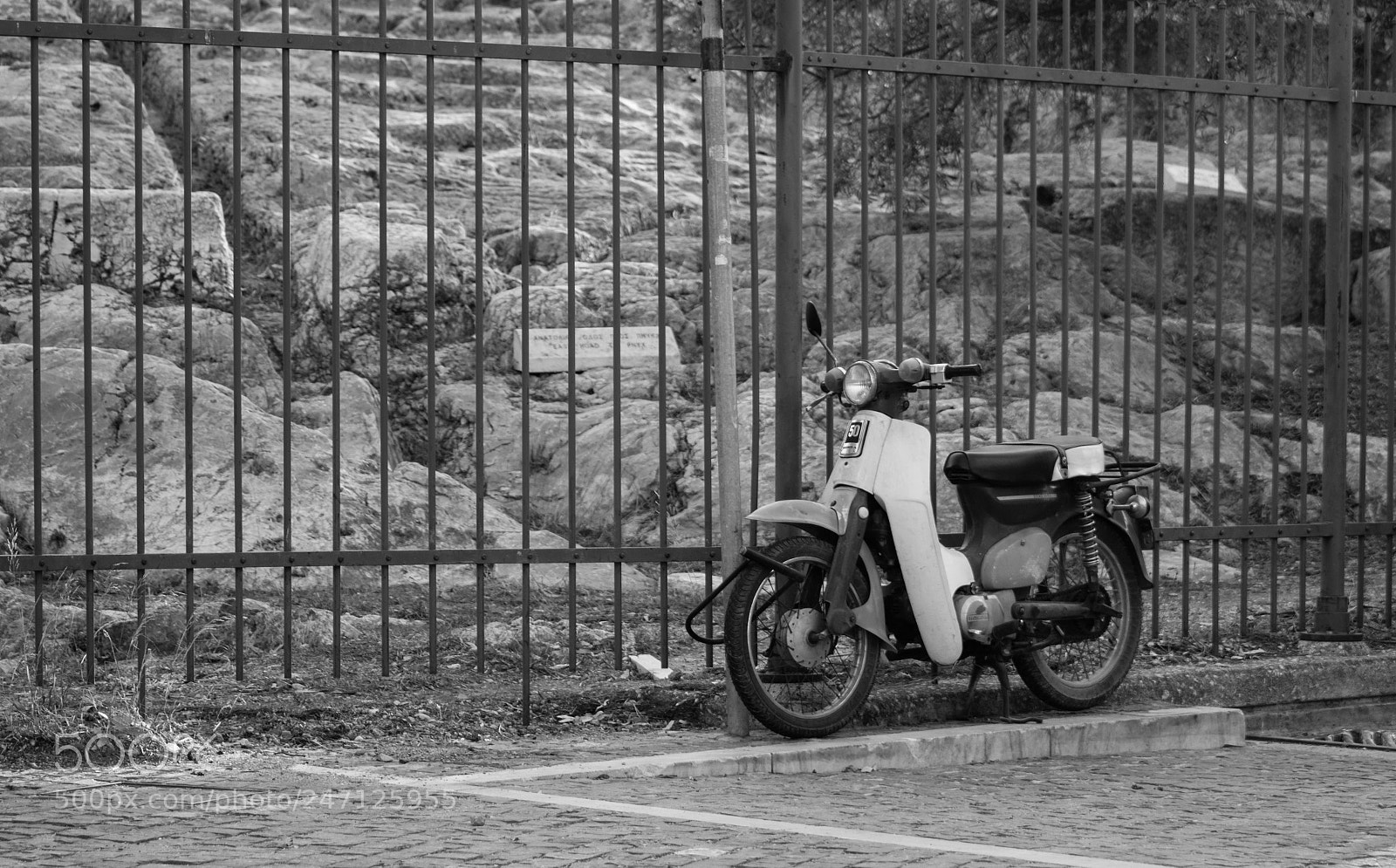 Canon EOS 1200D (EOS Rebel T5 / EOS Kiss X70 / EOS Hi) sample photo. Untitled photography
