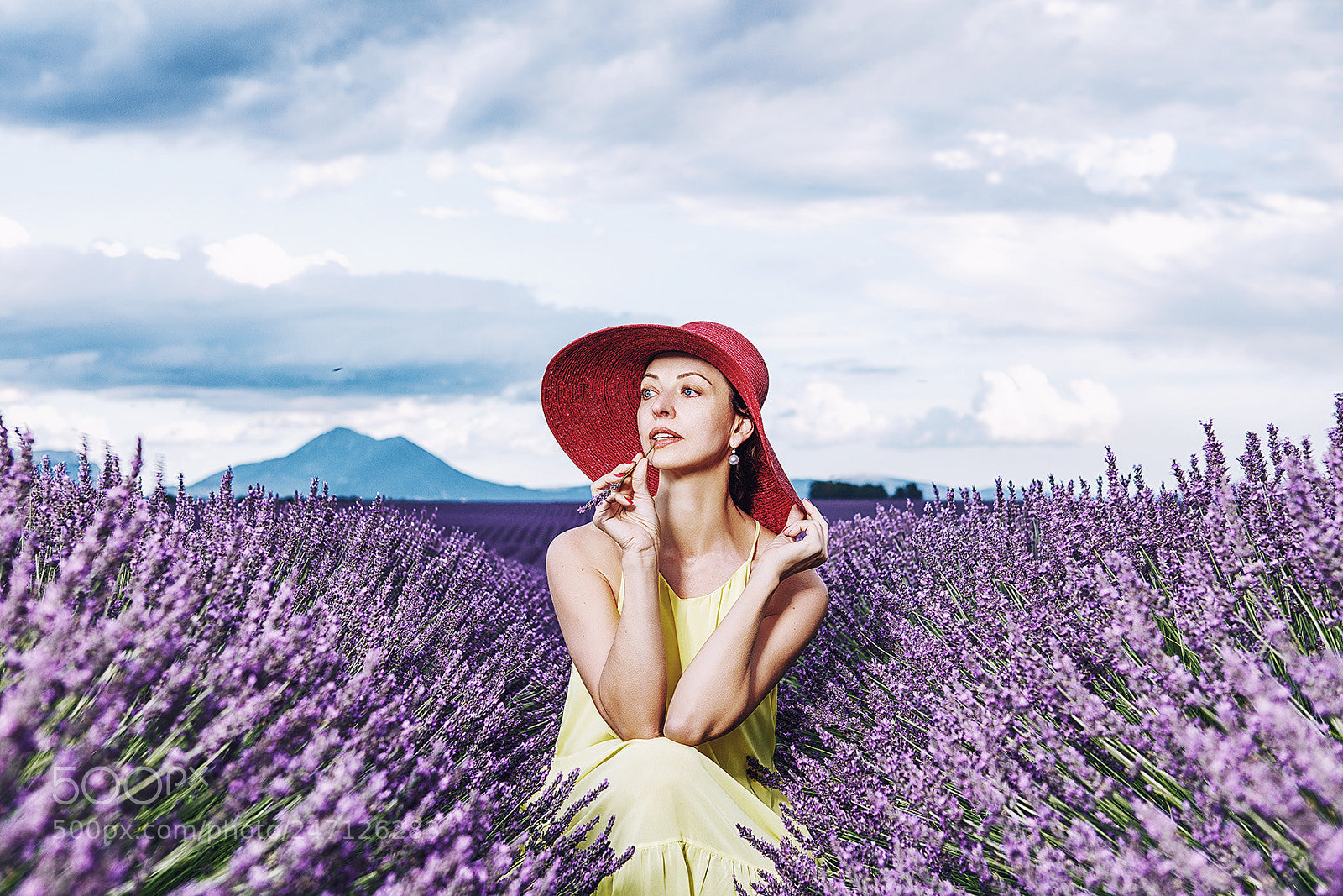 Canon EOS 5DS sample photo. Lillife.photography street portrait photography