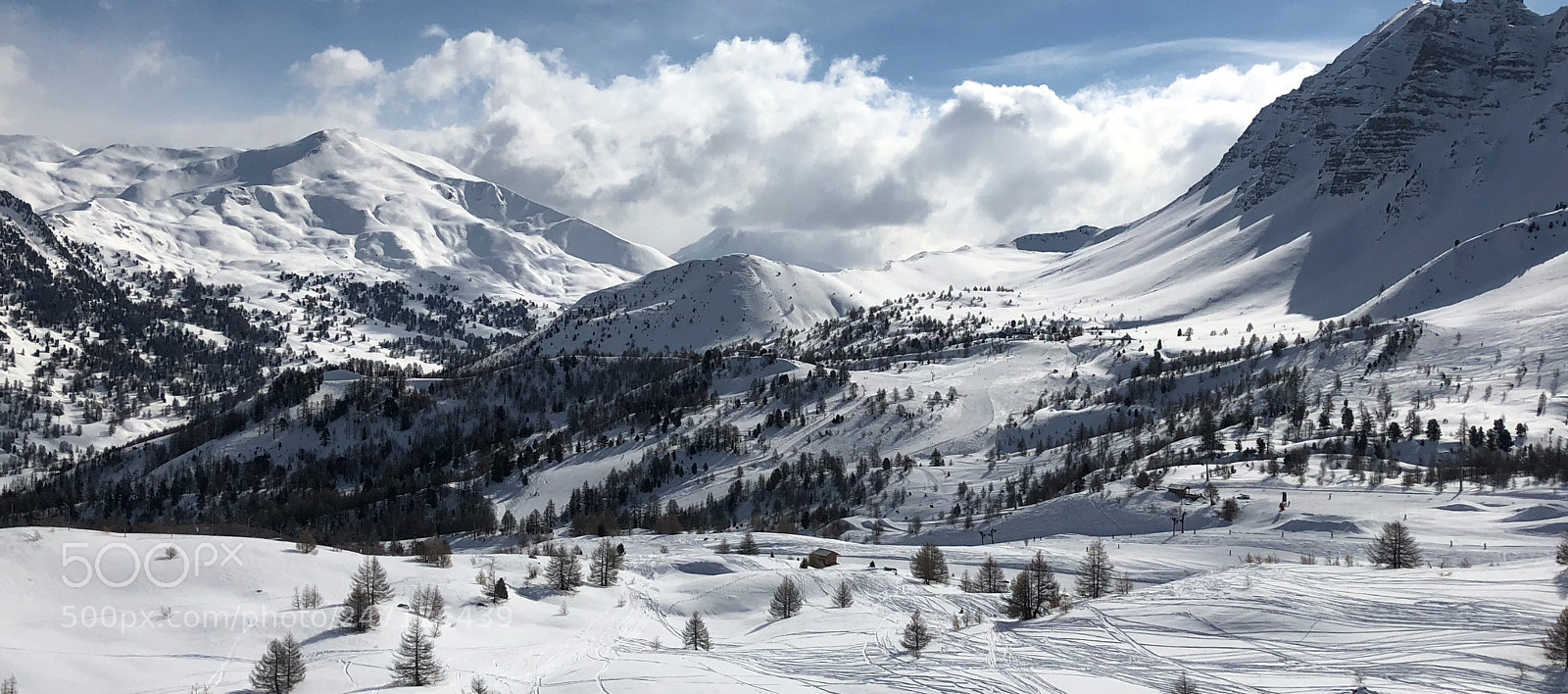 Apple iPhone X sample photo. Station de vars alpes photography