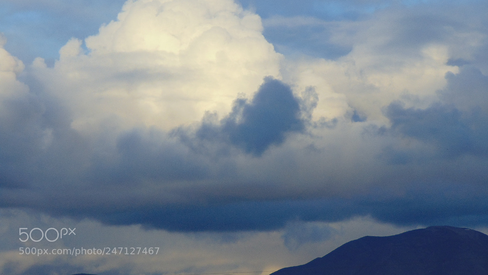 Sony Cyber-shot DSC-H300 sample photo. Nubes photography