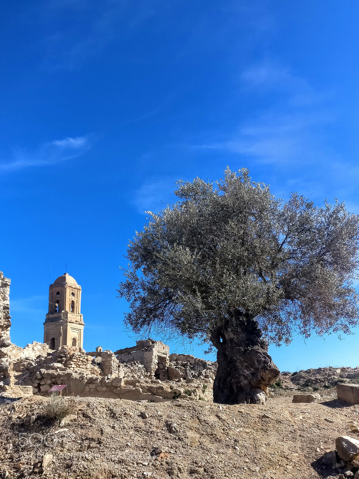 OnePlus A3003 sample photo. Corbera d'ebre photography
