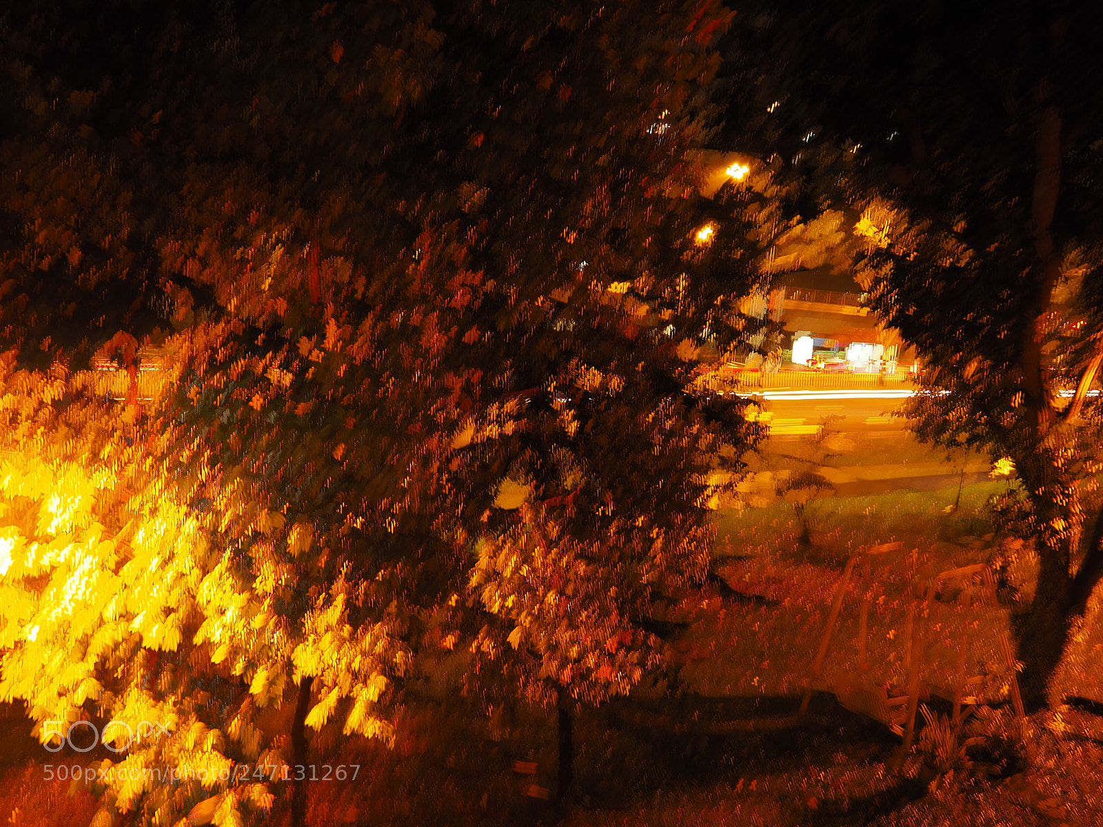 Olympus OM-D E-M10 II sample photo. Impressionist-like street photo photography