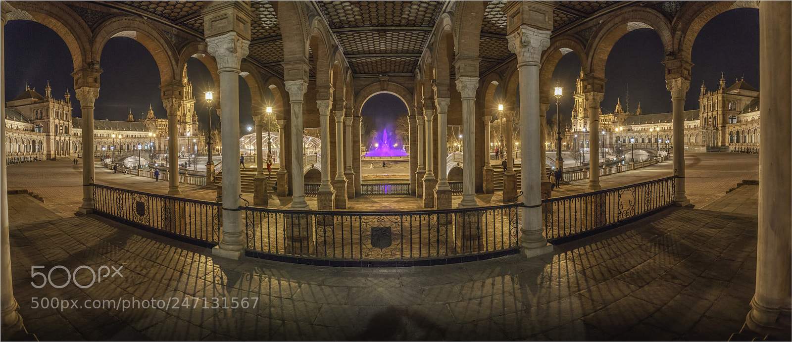 Sony a7 II sample photo. Anochecer en plaza espa photography