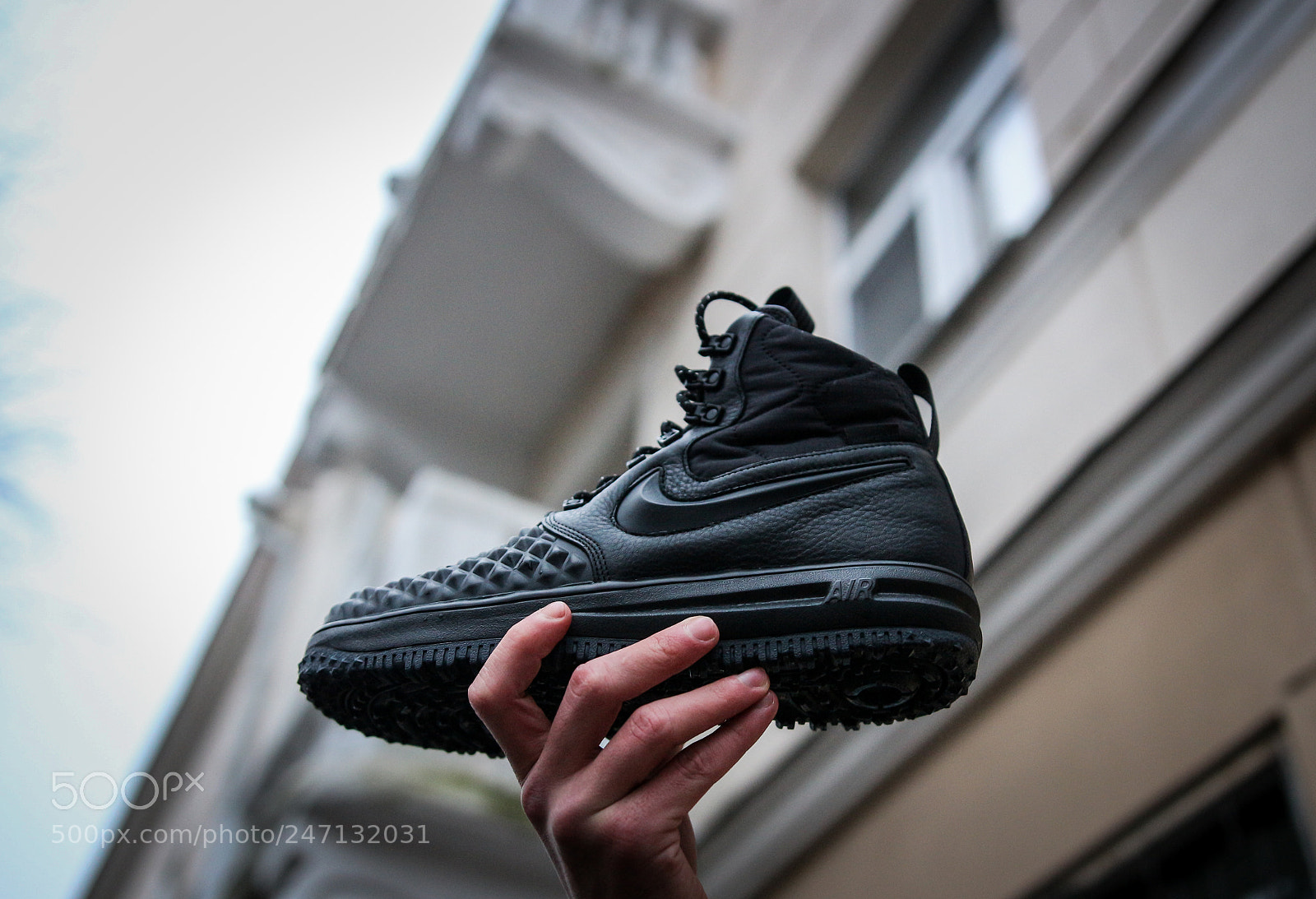 Canon EOS 650D (EOS Rebel T4i / EOS Kiss X6i) sample photo. Nike duckboot 2017 black photography