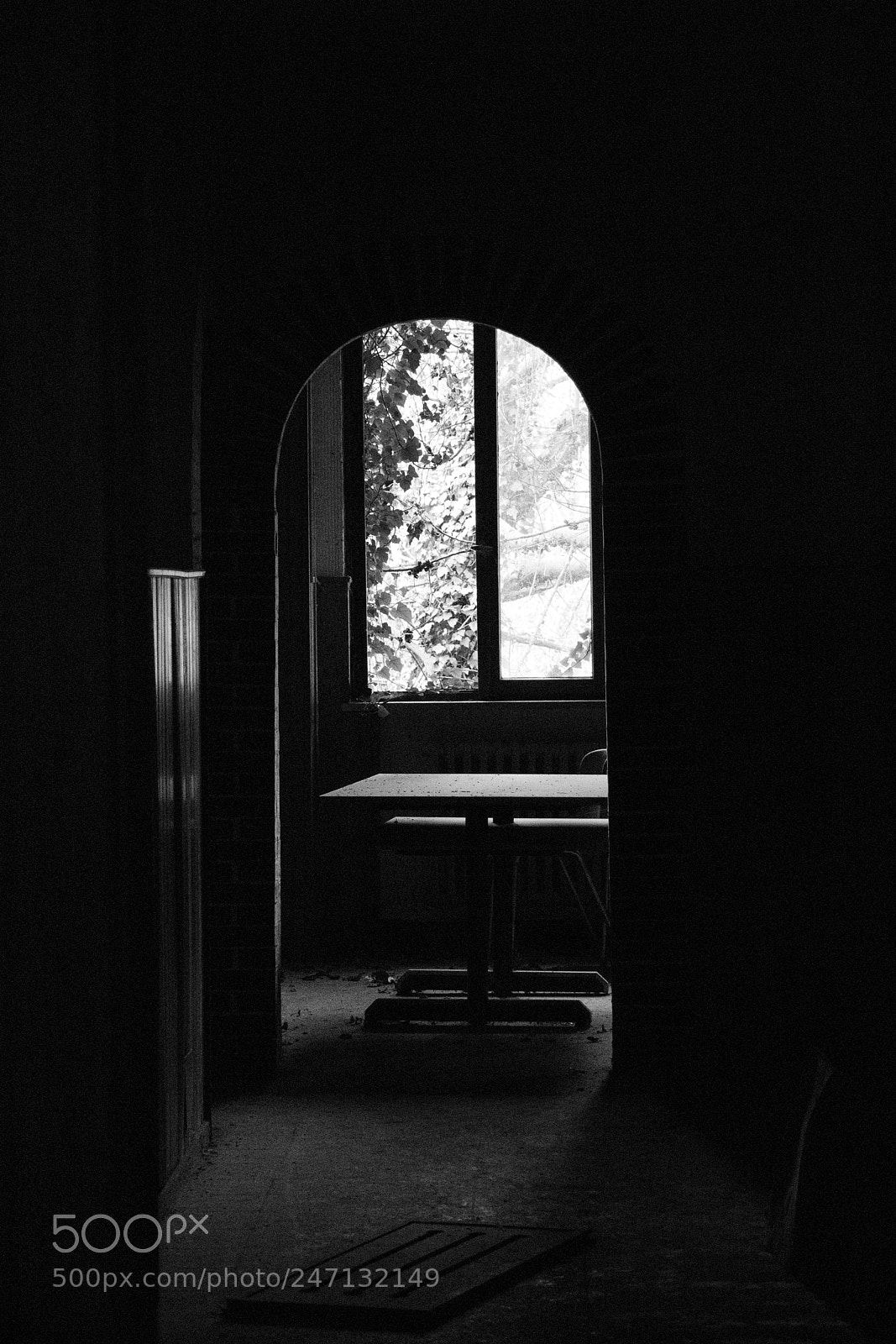 Canon EOS 750D (EOS Rebel T6i / EOS Kiss X8i) sample photo. Abandoned military area photography