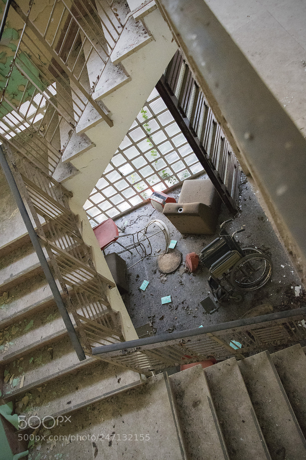 Canon EOS 750D (EOS Rebel T6i / EOS Kiss X8i) sample photo. Abandoned military area photography