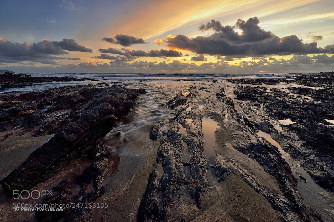 Nikon D800 sample photo. Low tide at porzh photography
