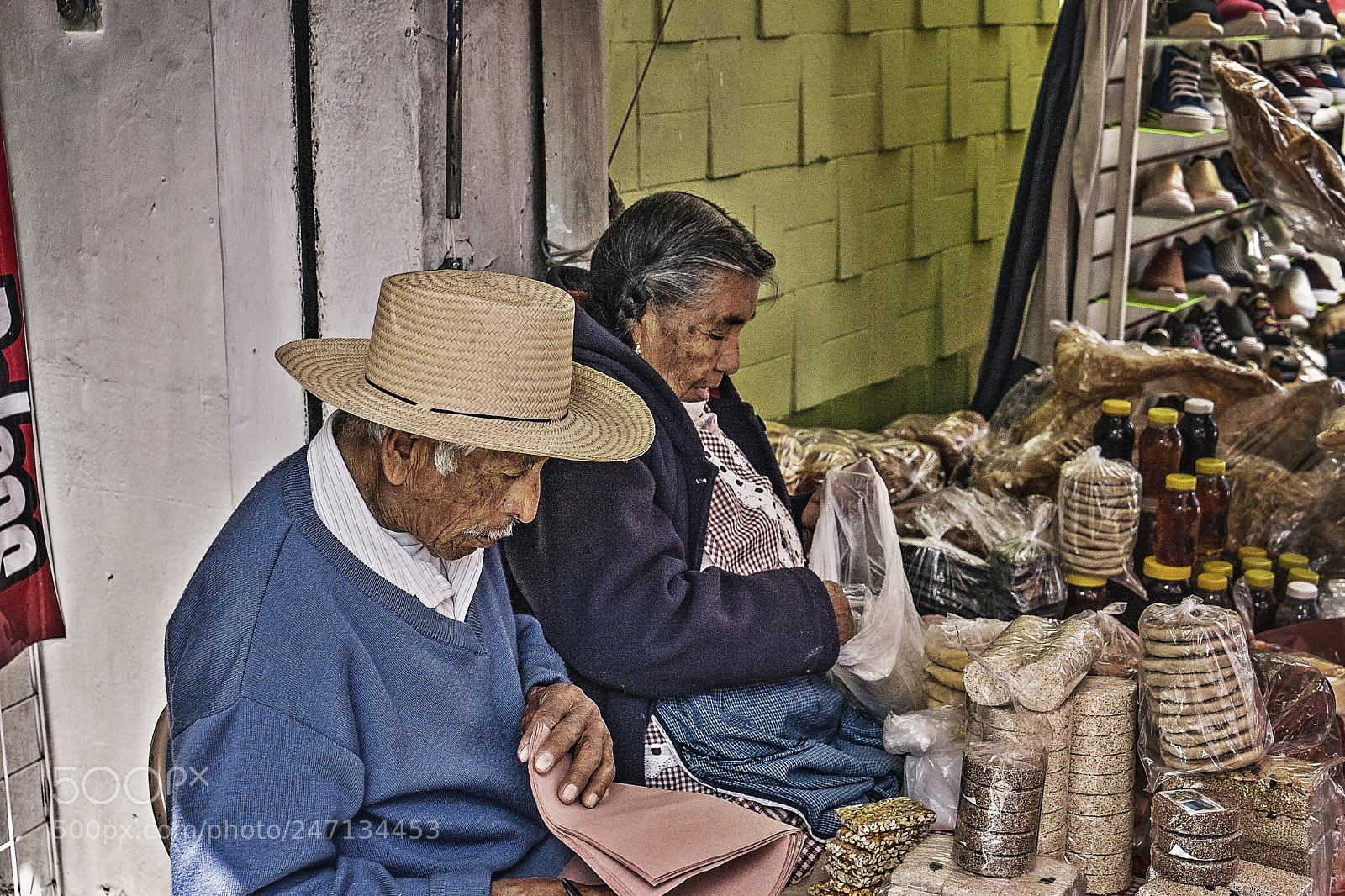 Sony a9 sample photo. A working couple photography
