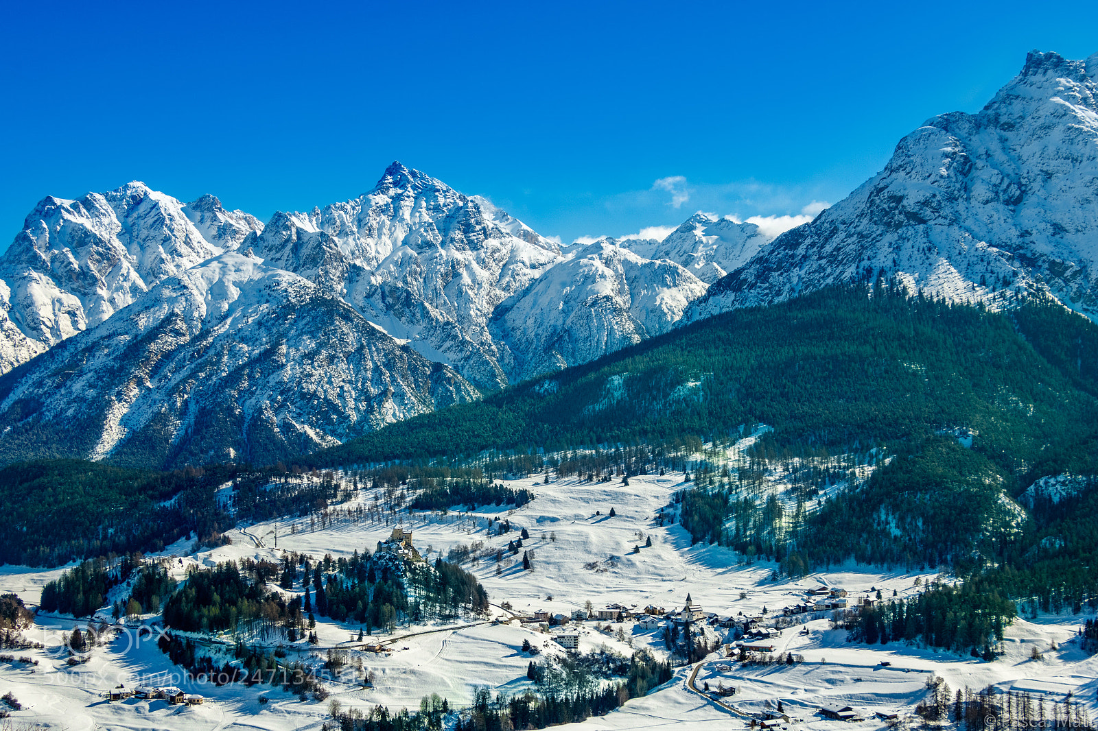 Canon EOS 760D (EOS Rebel T6s / EOS 8000D) sample photo. Mountain peaks near scuol photography