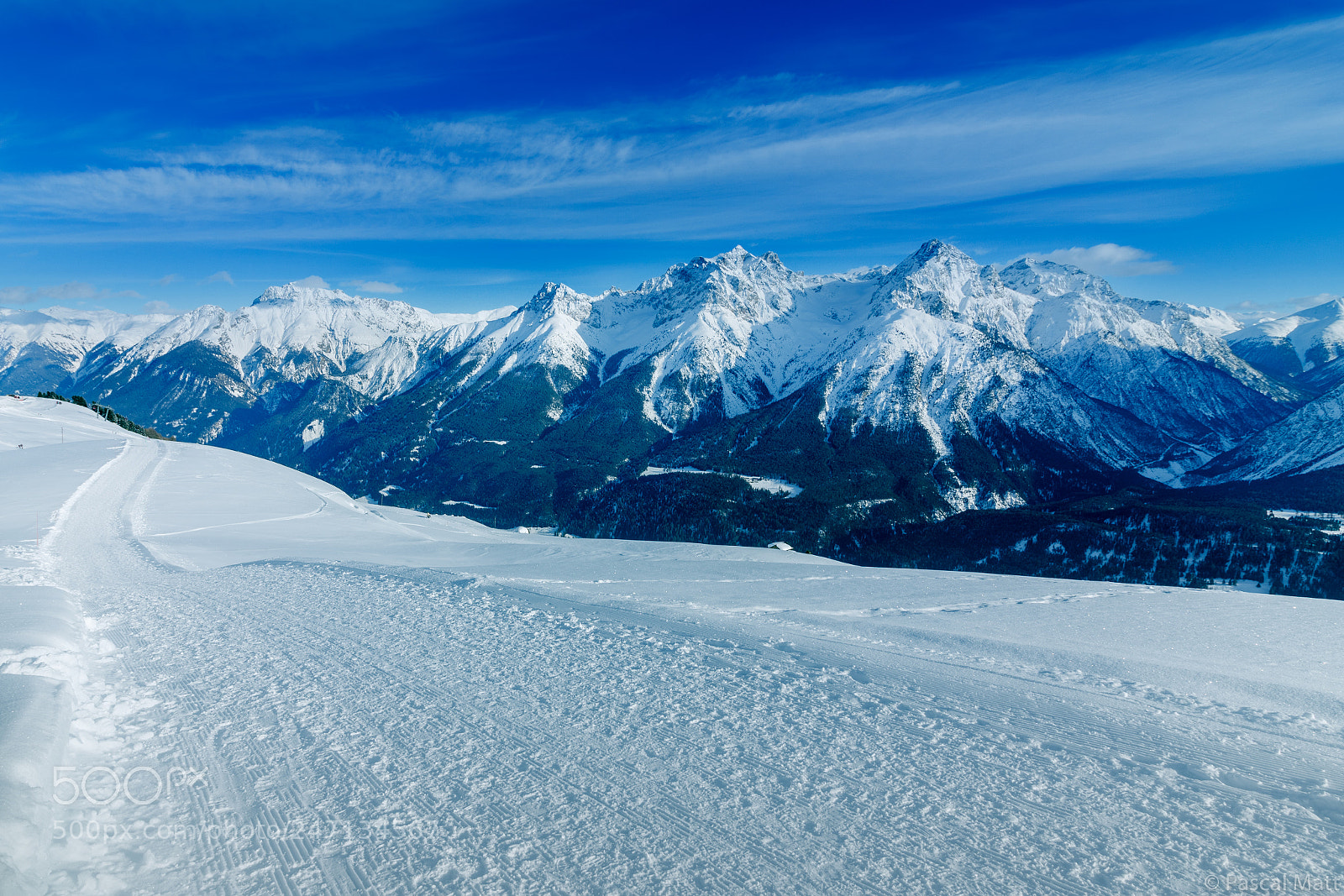 Canon EOS 760D (EOS Rebel T6s / EOS 8000D) sample photo. Winter hiking photography
