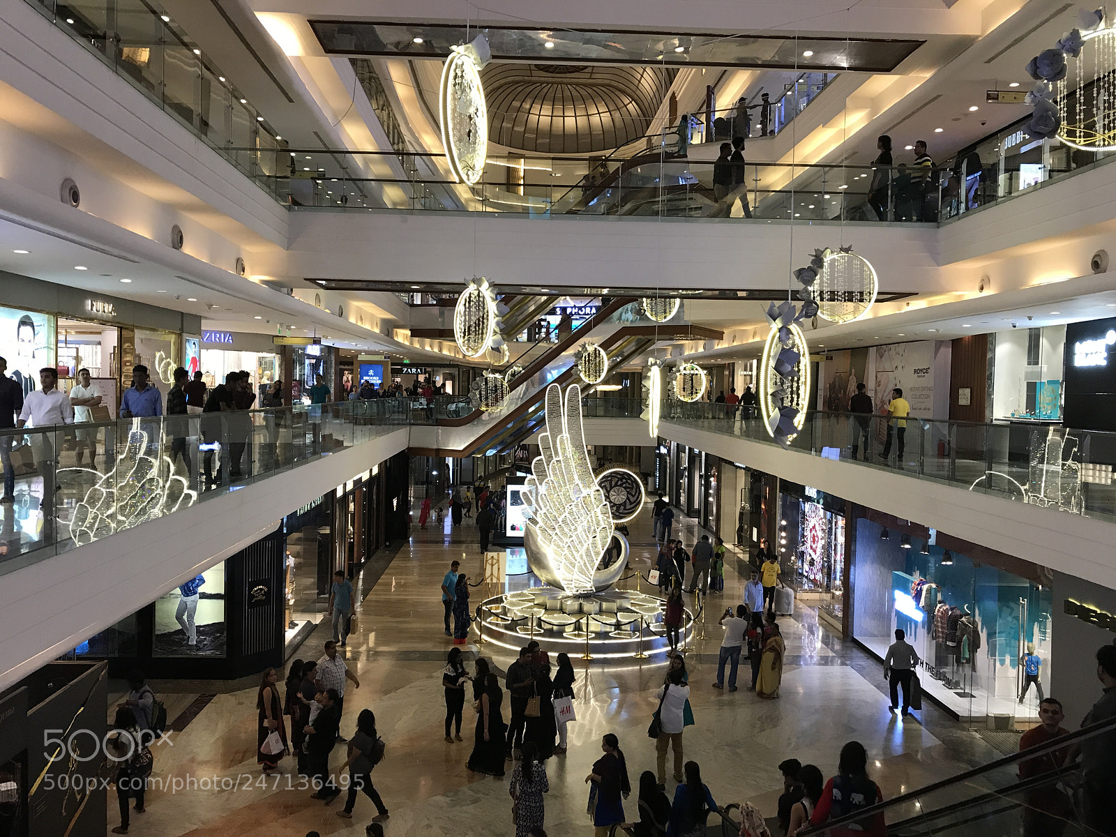 Apple iPhone 7 sample photo. Palladium mall mumbai photography