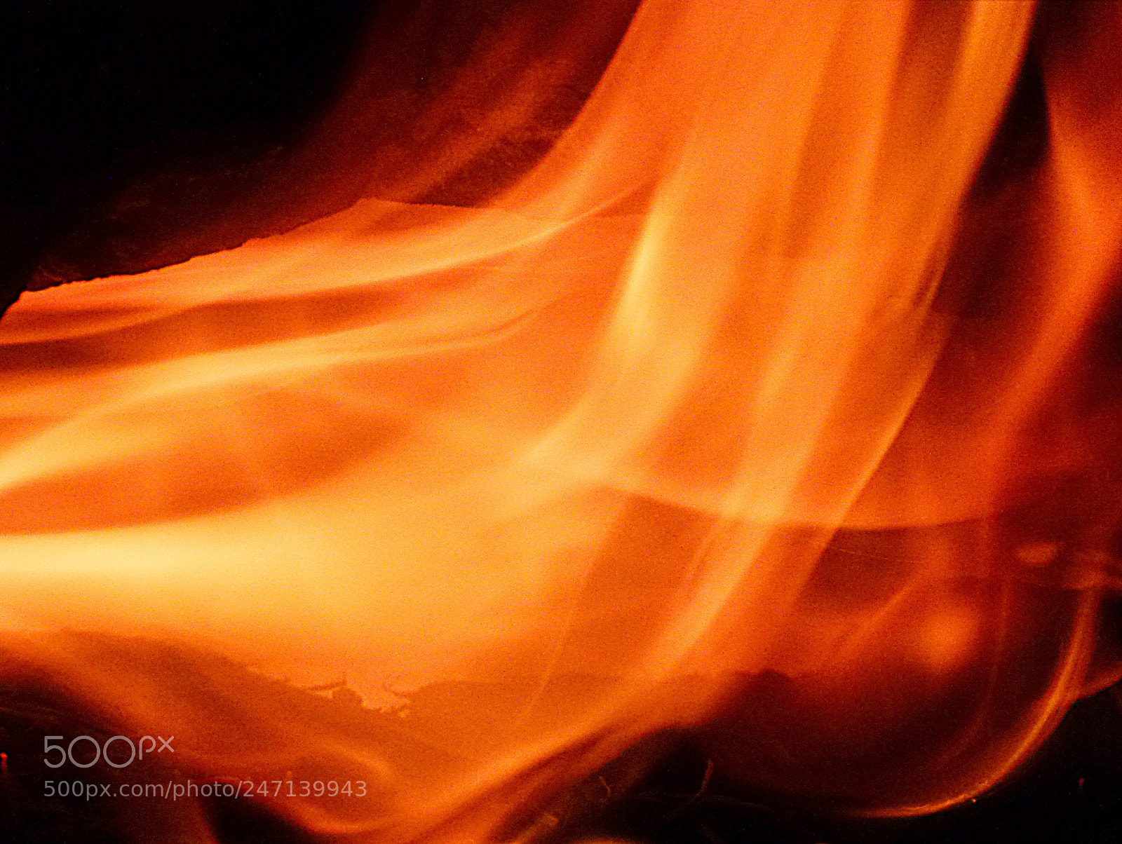 Panasonic Lumix DMC-FZ100 sample photo. The curves of fire photography