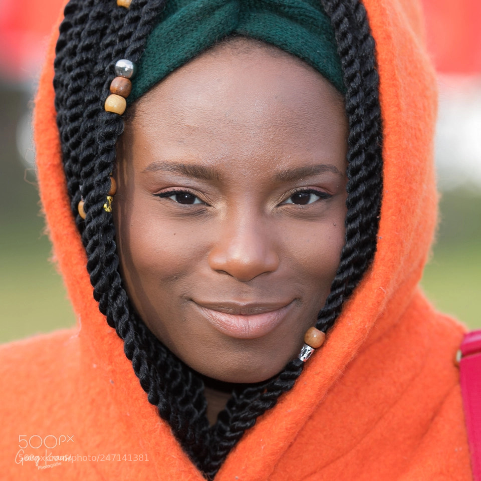 Canon EOS 6D Mark II sample photo. Dia portait photography