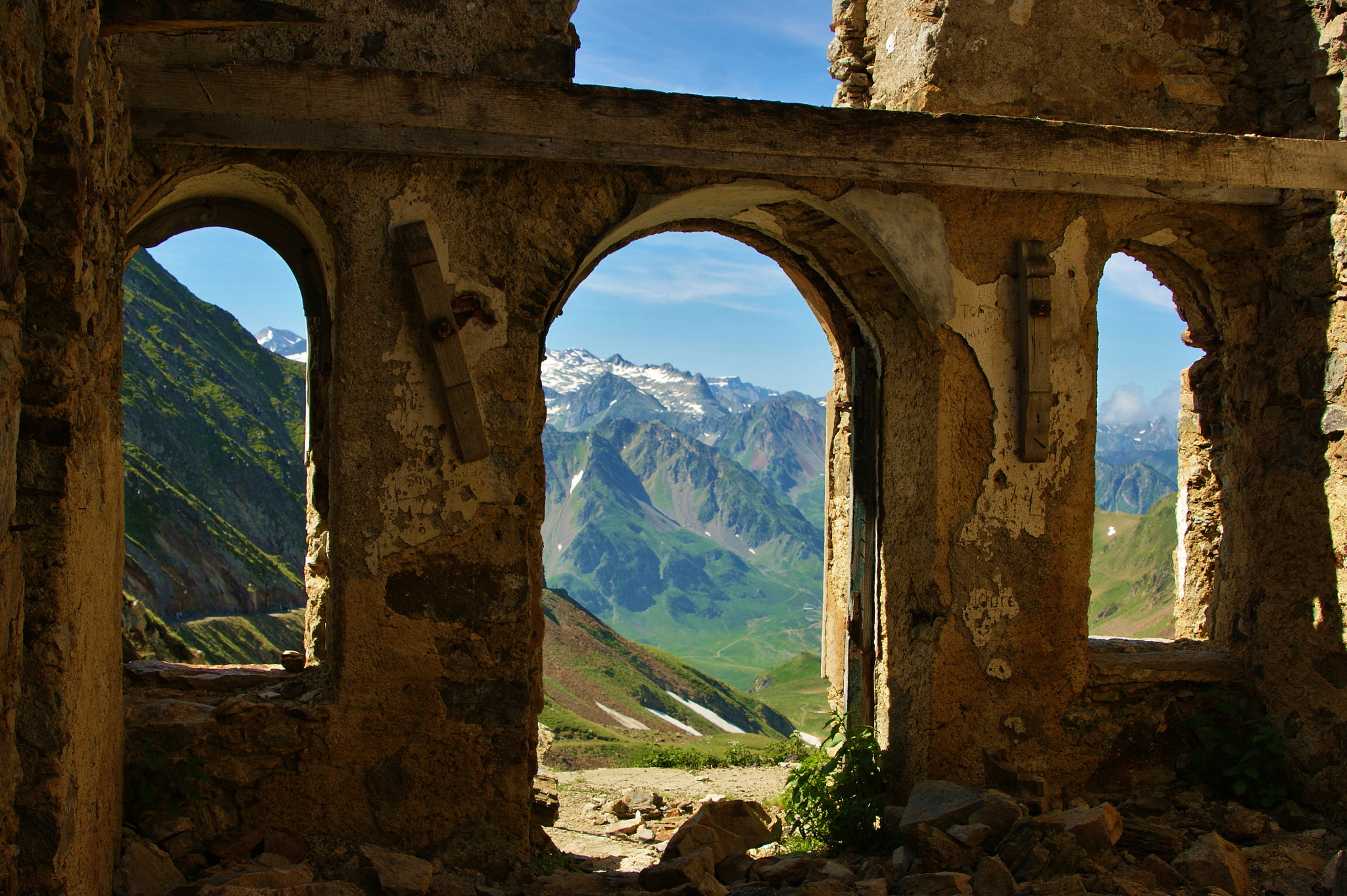 Minolta AF 28-105mm F3.5-4.5 [New] sample photo. Ancien refuge pic du midi photography