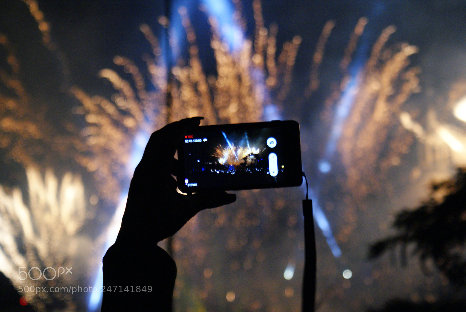Sony DT 18-70mm F3.5-5.6 sample photo. Smartphone photography