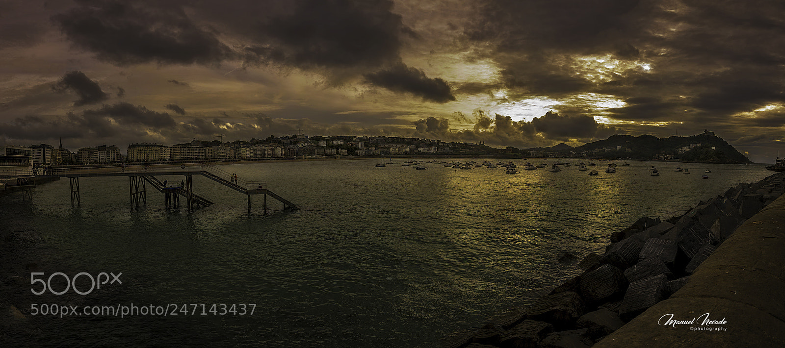 Nikon D5200 sample photo. Playa de la concha photography