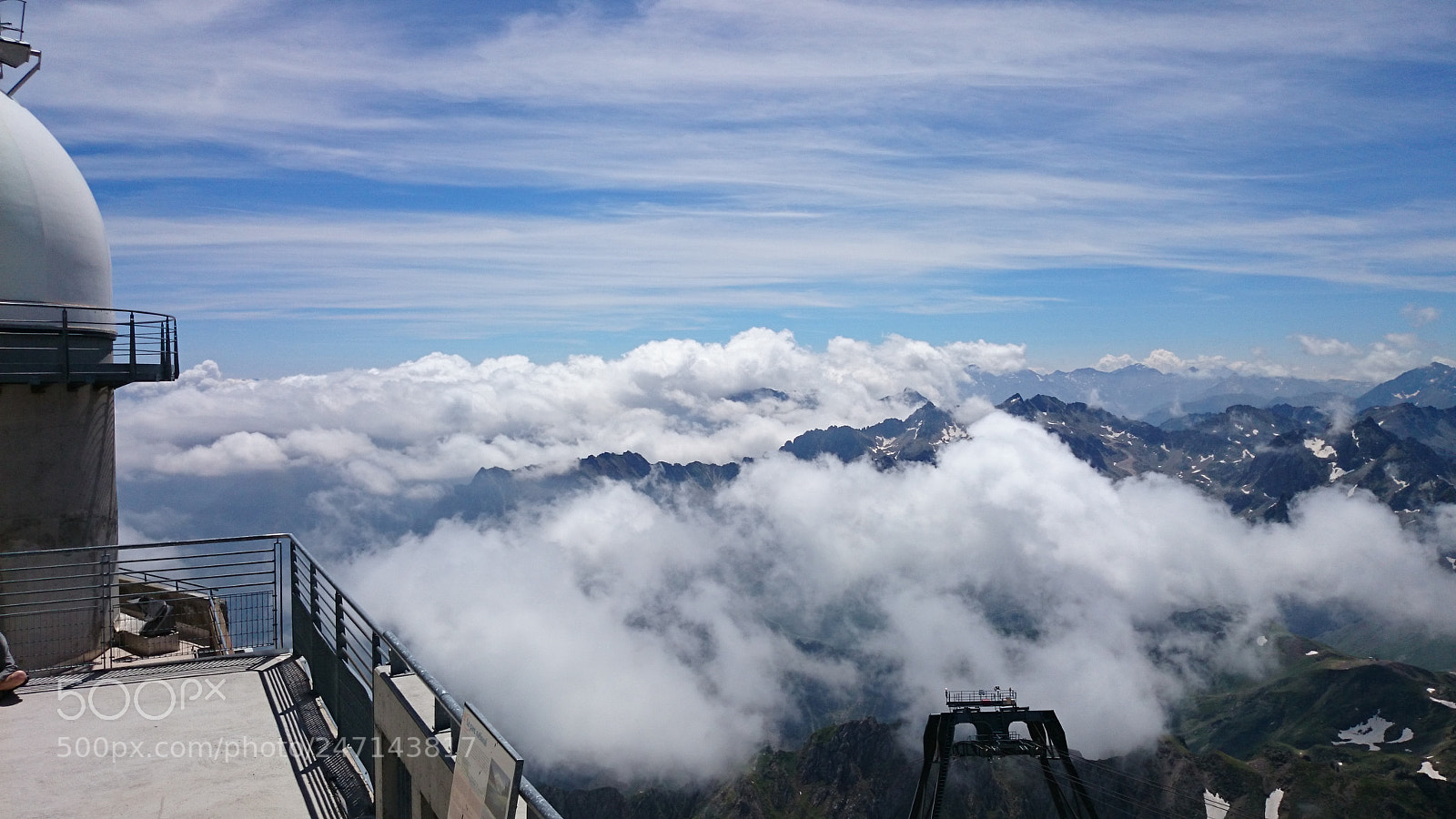 Sony Xperia Z2 sample photo. Toit du midi photography