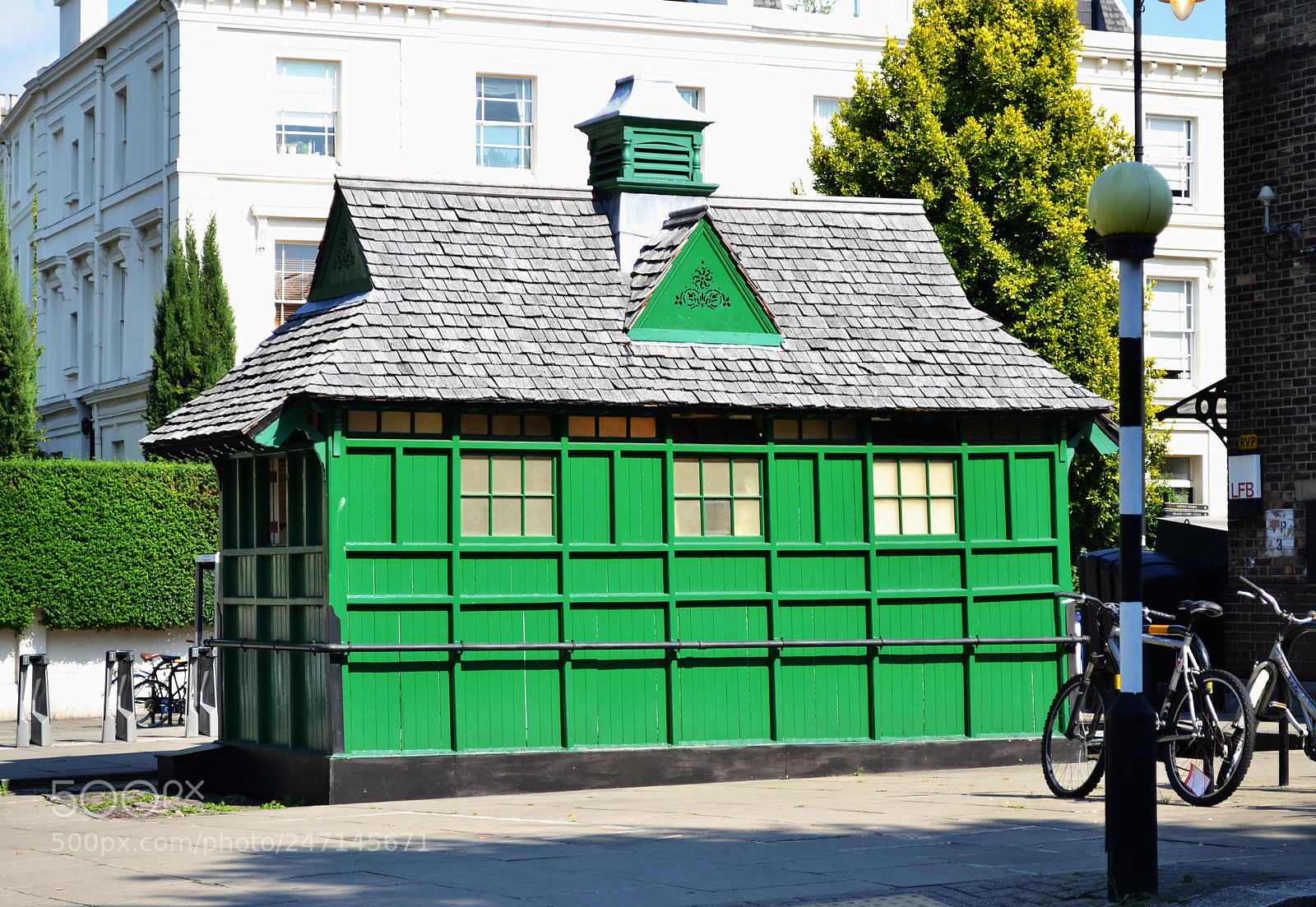 Nikon D3100 sample photo. Cabmen's shelters, london photography