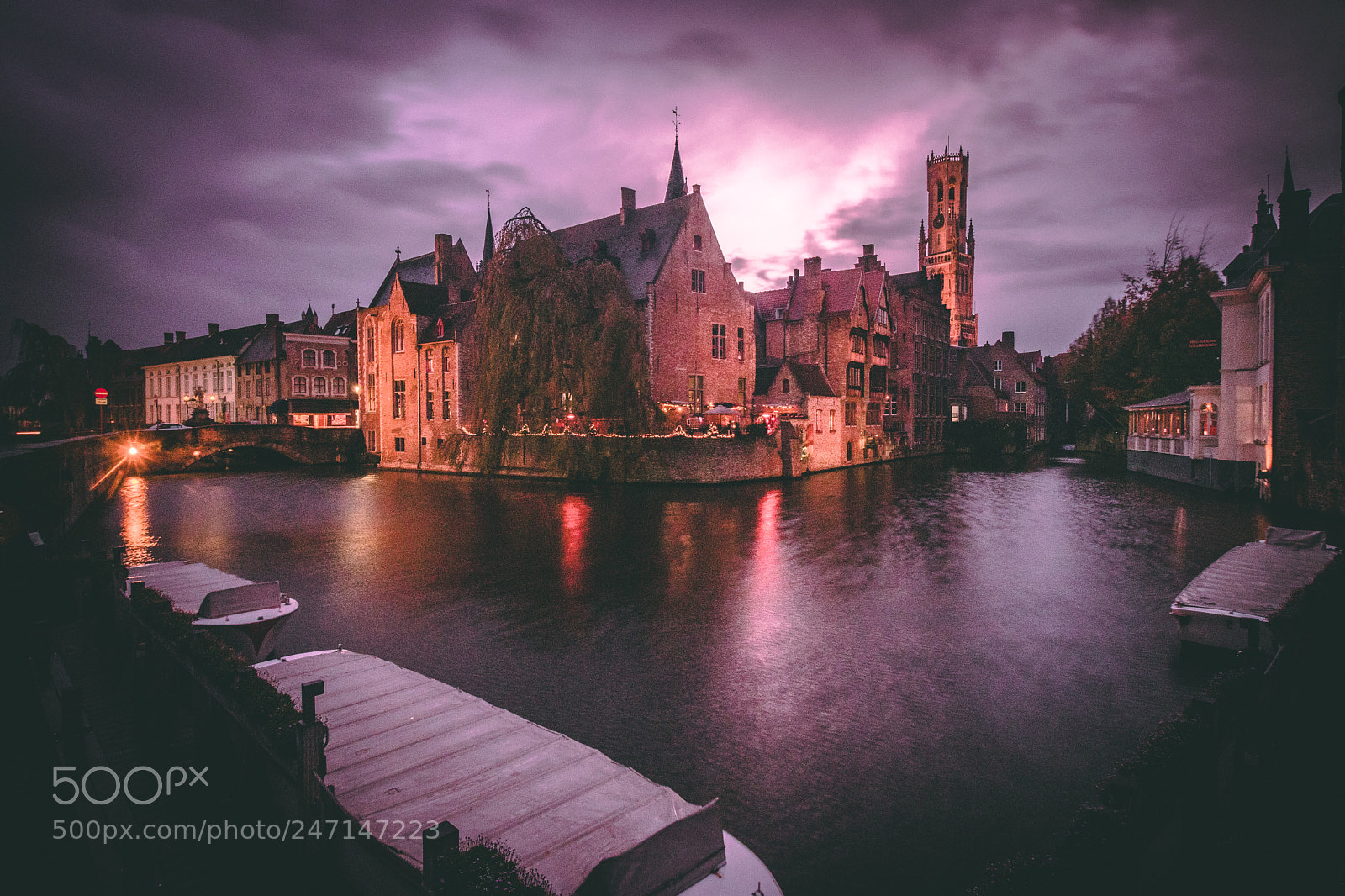 Canon EOS 77D (EOS 9000D / EOS 770D) sample photo. When in bruges! photography