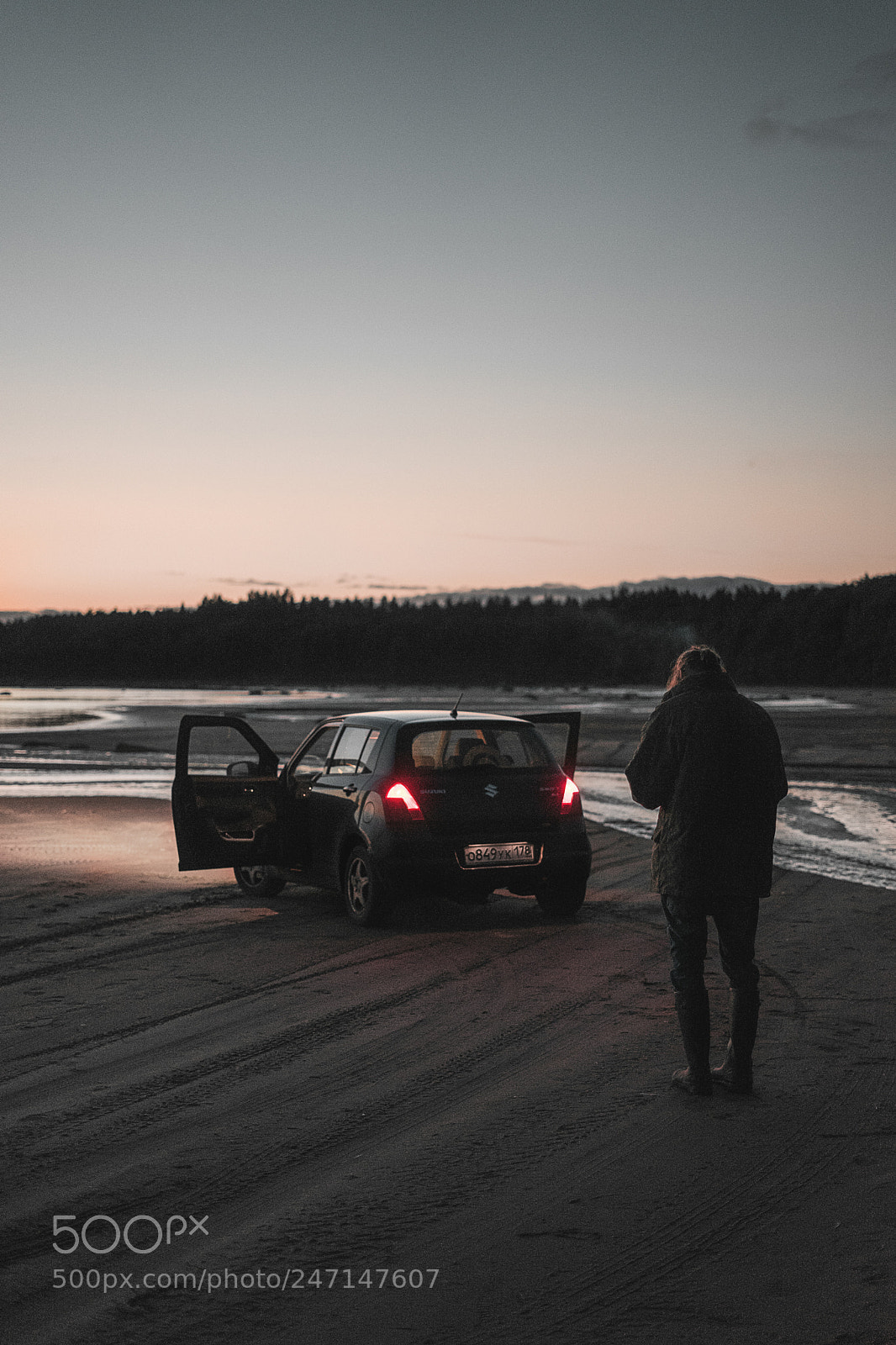 Sony a7 II sample photo. Car and autist photography