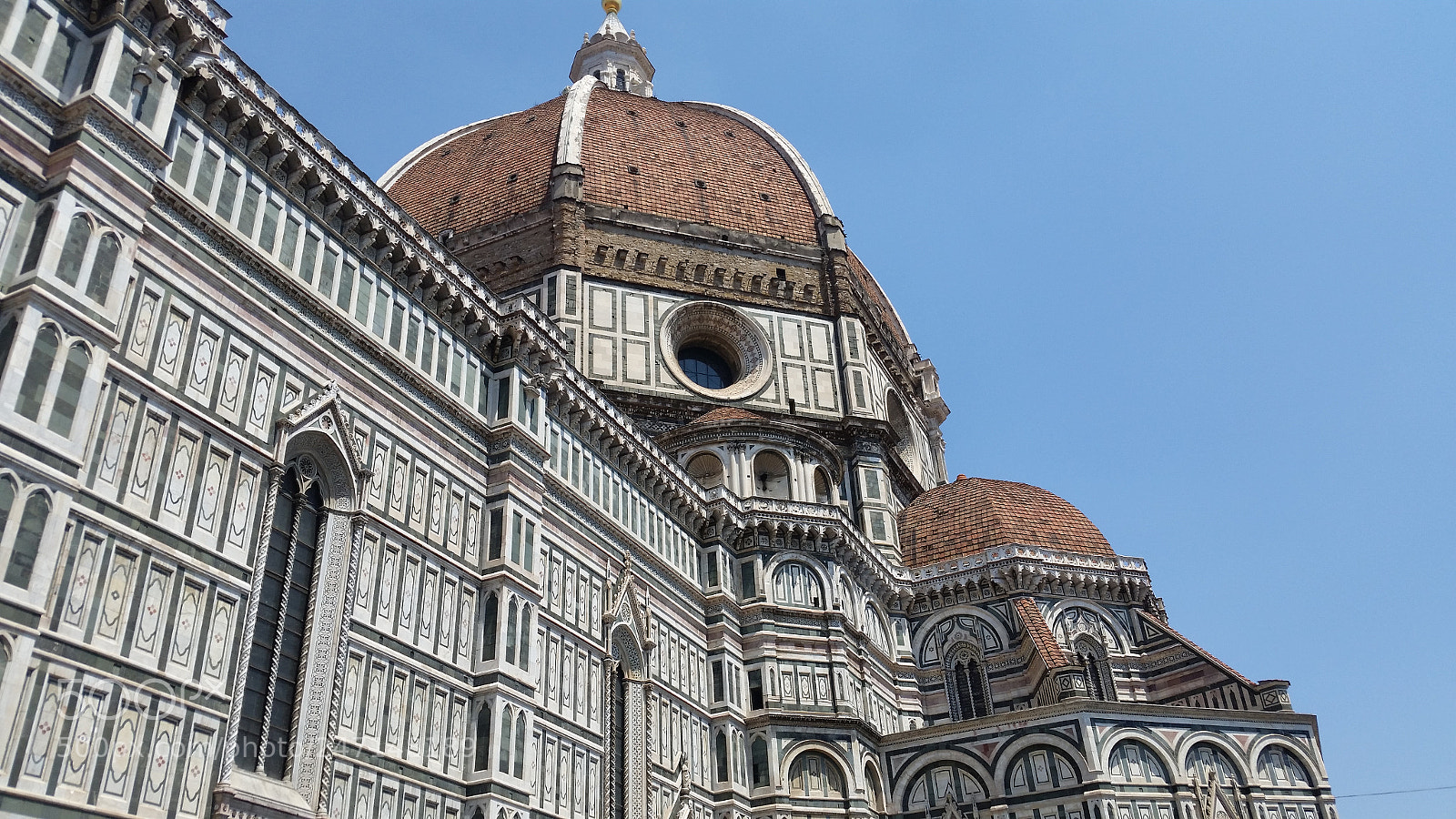 Samsung Galaxy S5 sample photo. Piazza del duomo photography