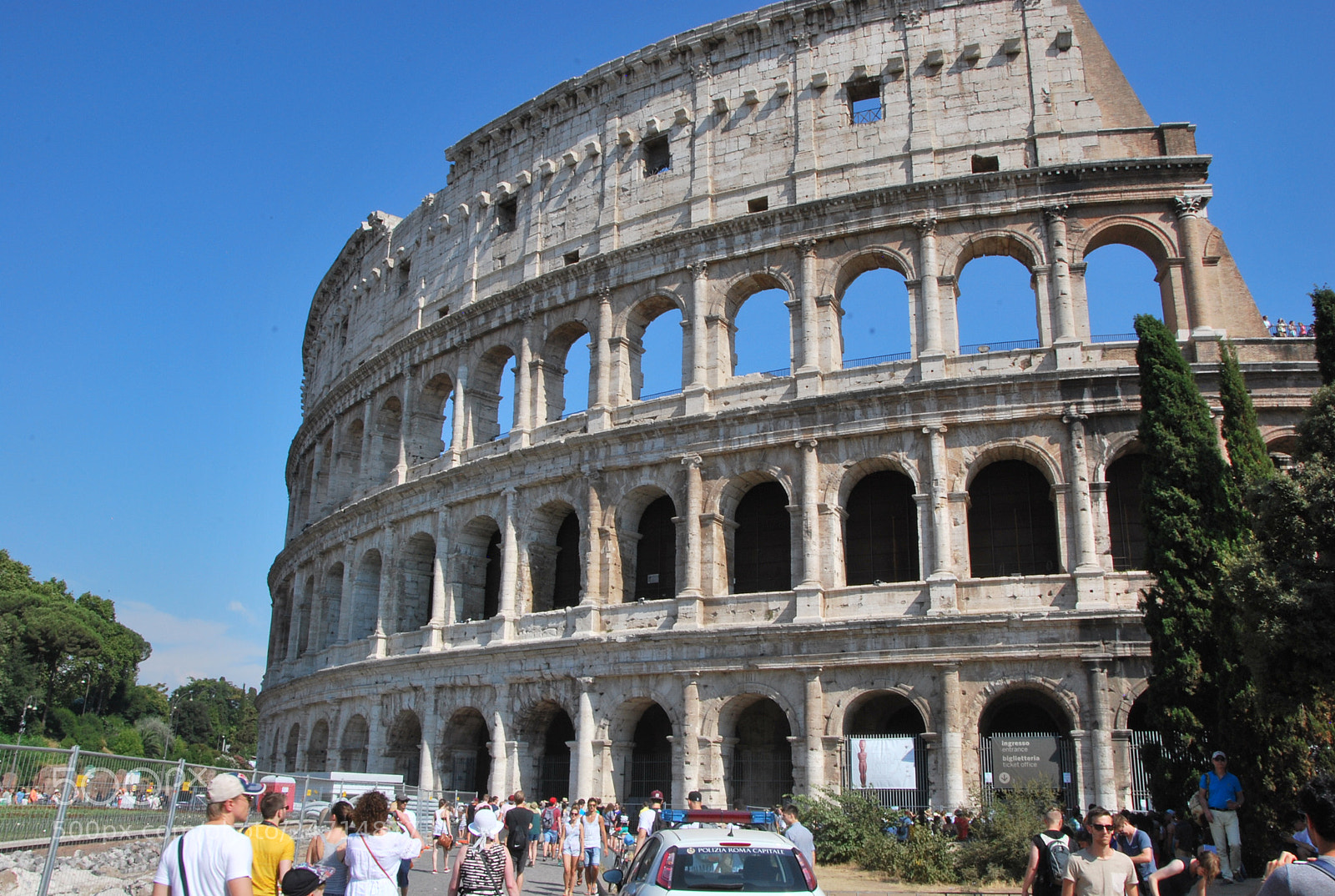 Nikon D60 sample photo. The colosseum photography
