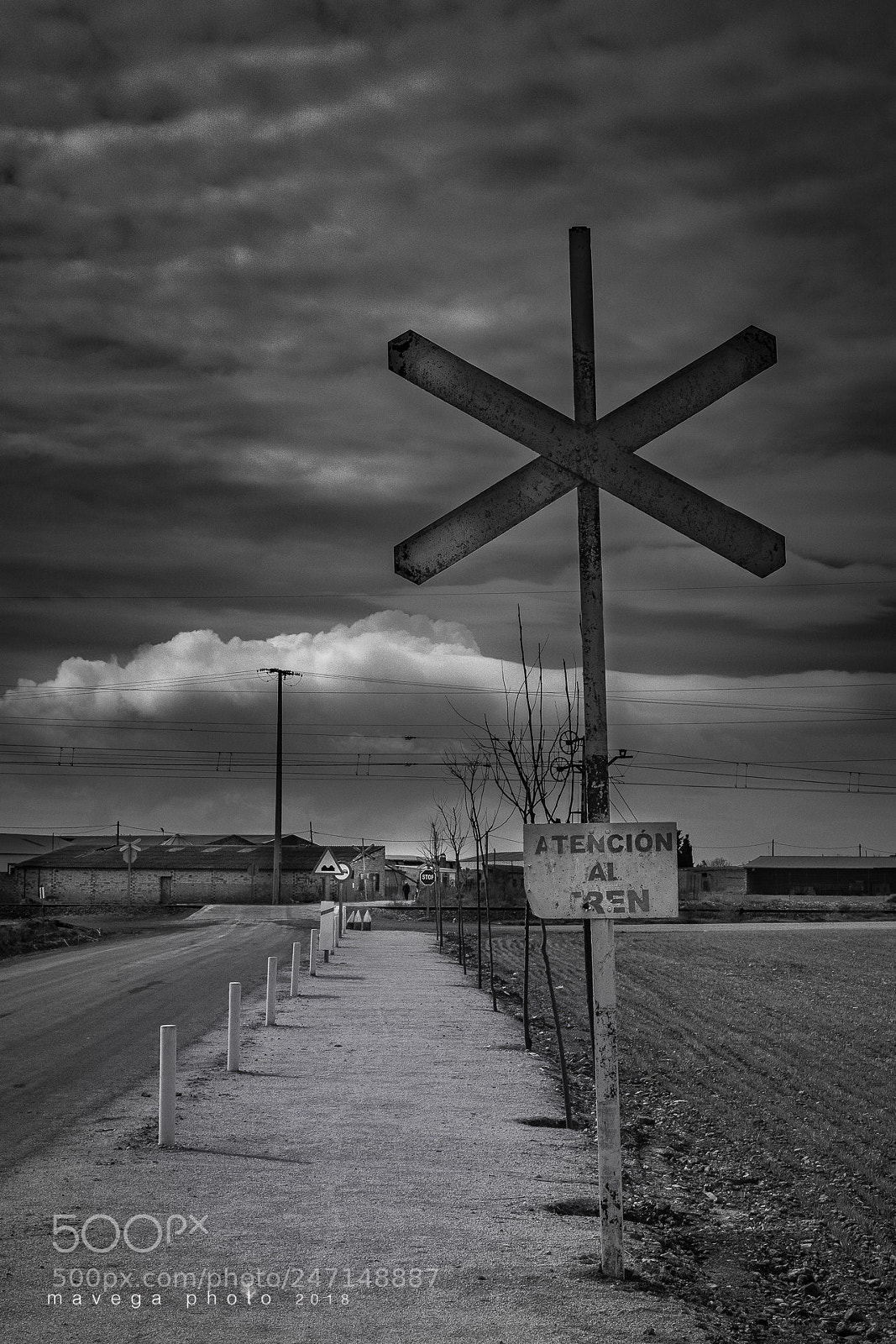 Sony a6300 sample photo. Beware of trains photography