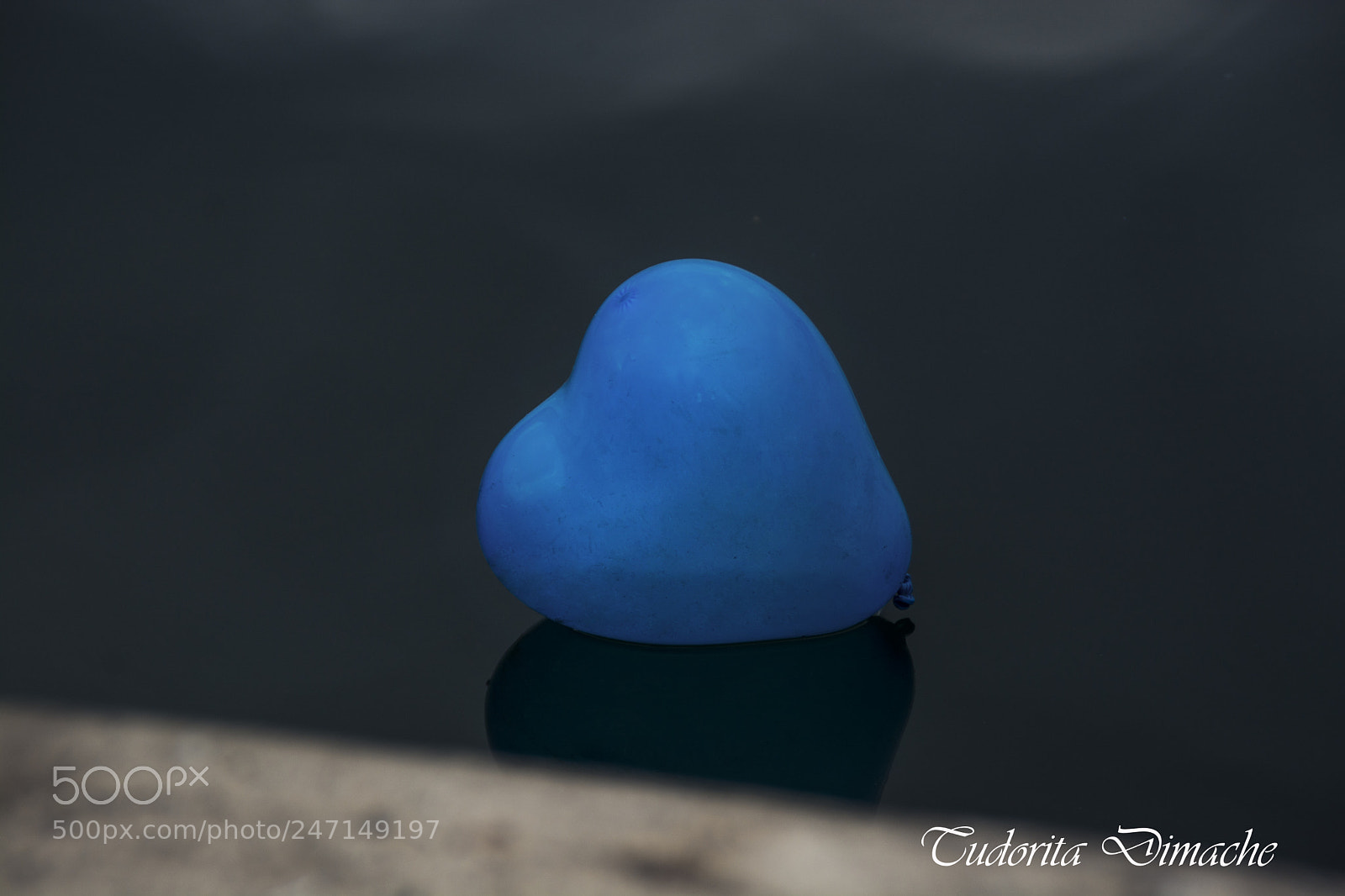 Nikon D7100 sample photo. Heart balloon photography