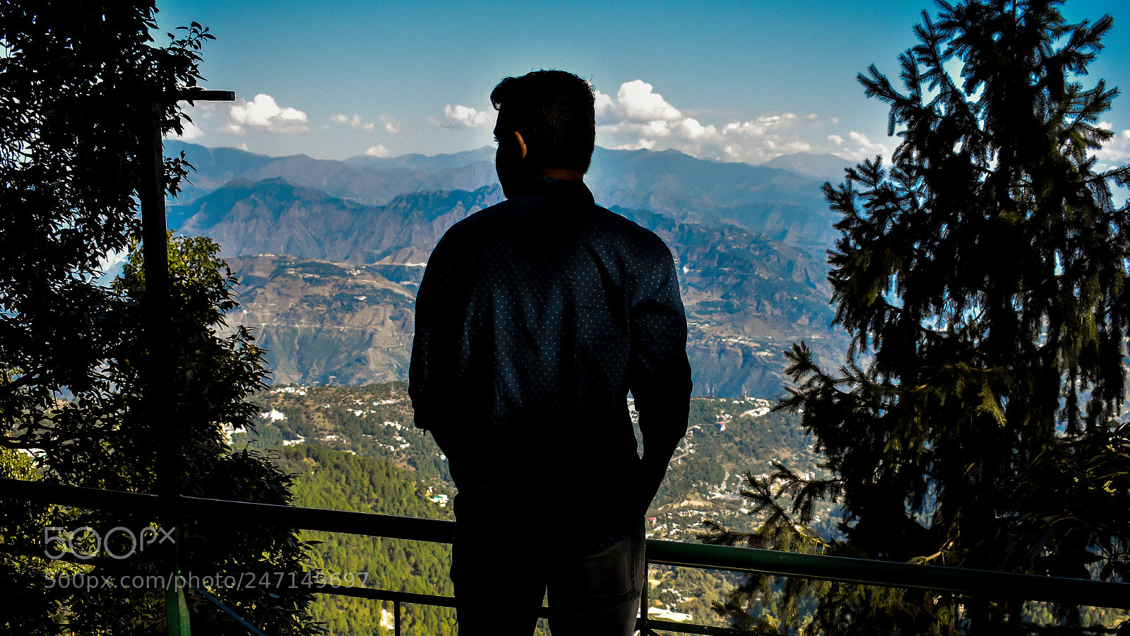 Nikon D3400 sample photo. The lonely traveller photography