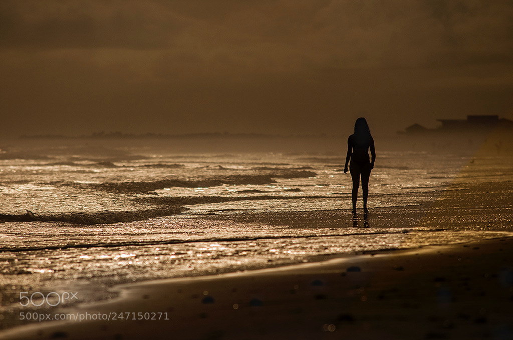 Nikon D300S sample photo. Seaside woman photography