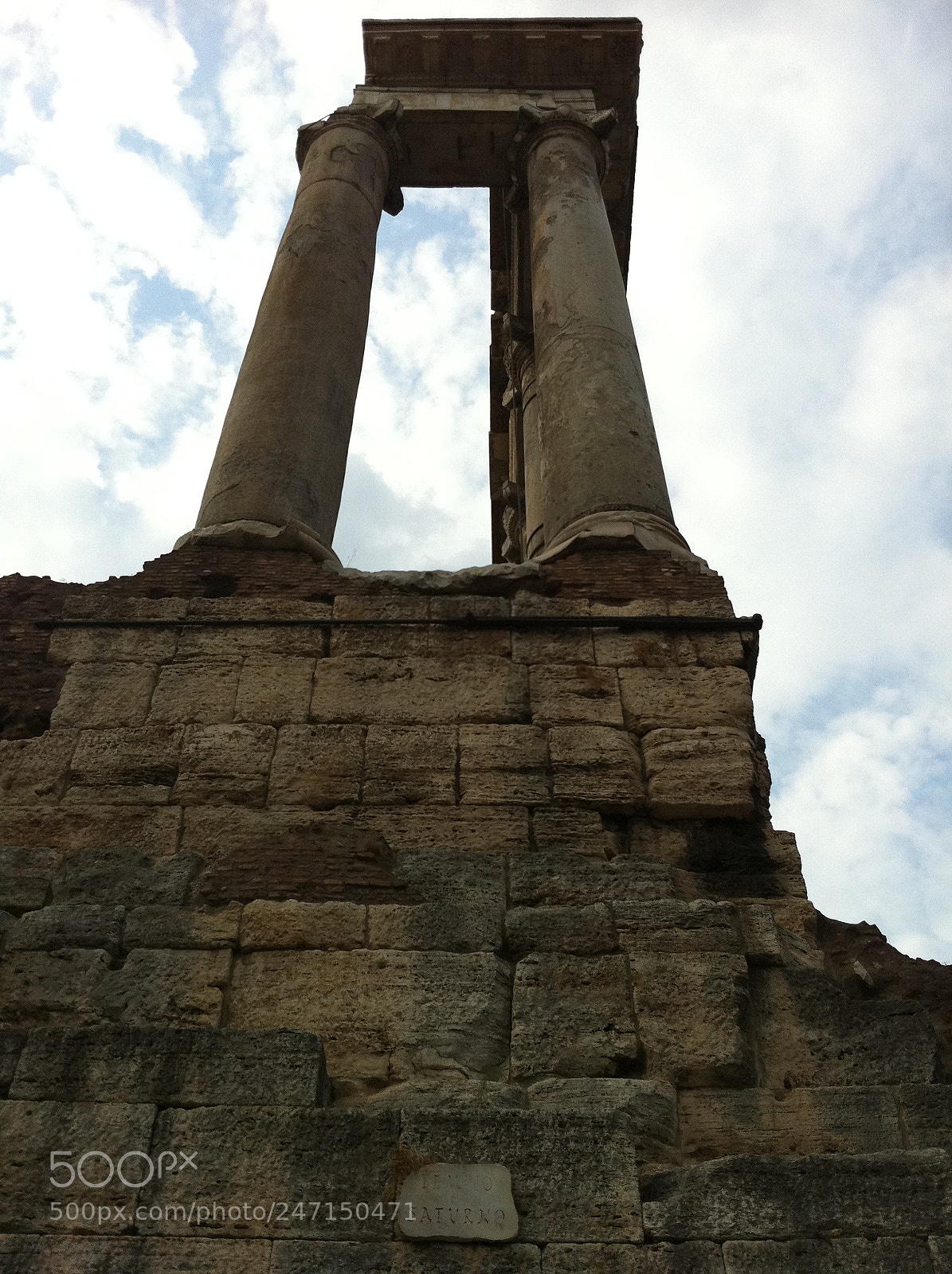 Apple iPhone 4 sample photo. Rome and clouds photography