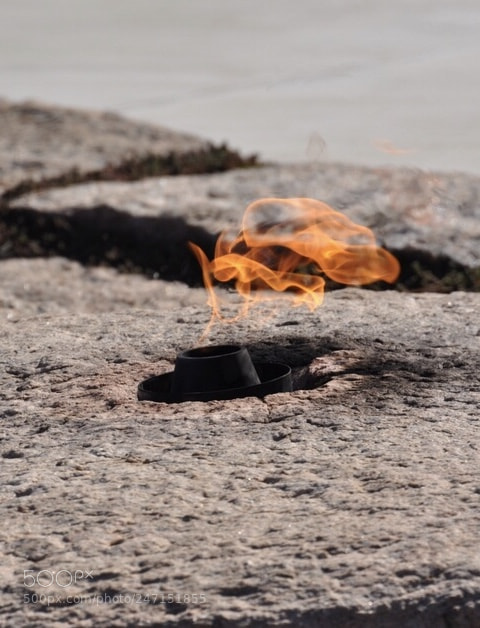 Nikon D5000 sample photo. Eternal flame photography